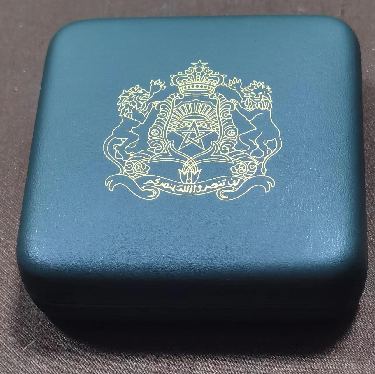 北京马甸外国币专卖微拍第124期，外国金银币专场，陆续上新，欢迎关注 极其难寻的2004年摩洛哥巴黎革命50周年250弟那姆精制银币，重量：25克，成色925