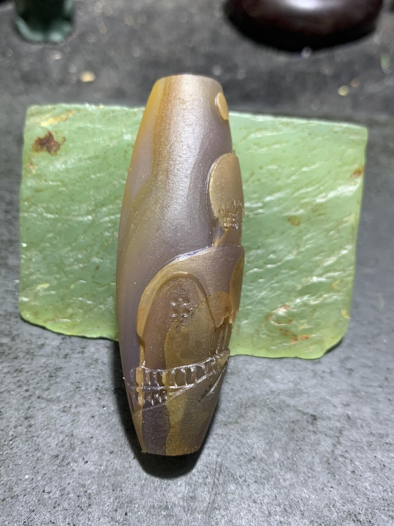 精美亚光高玉化冰飘巴西玛瑙手工俏色巧雕茅庐吊坠（把件）一个