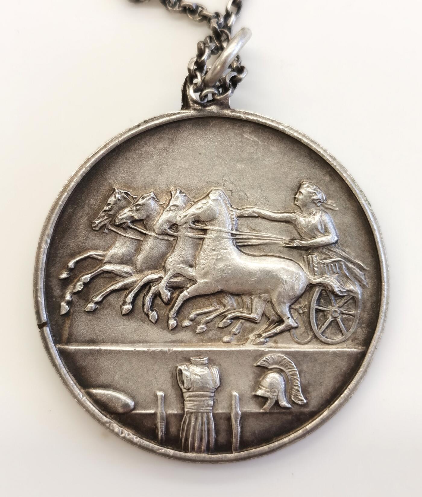 博洋堂世界钱币拍卖第087期（全场包邮） 法国19世纪镀银铜章，非常漂亮的高浮雕，不确定材质，银或铜镀银，割开一个口是白色