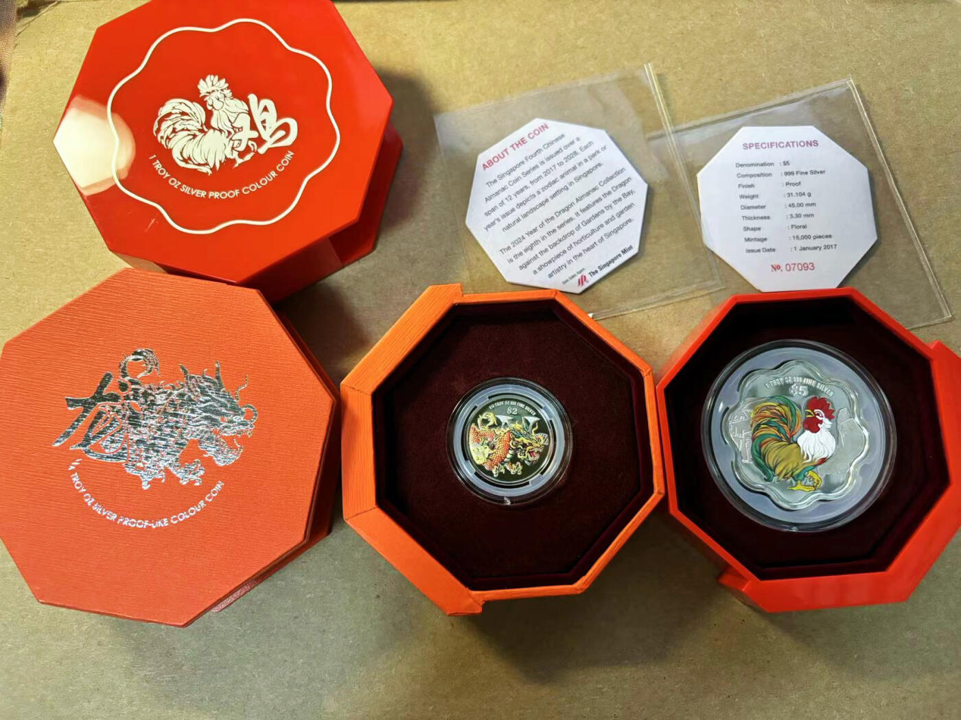 【Blue Auction】✨世界纸币精拍第524期【精】 【一组2盒】新加坡 鸡年/龙年 纪念银币 装帧精美 带证书 