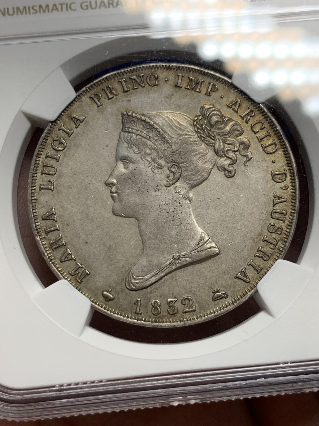 《竞宝斋》第296场- 周日，周一  2场连拍 （全场包邮） NGC AU58 意大利 1832/15年 5里拉银币 （帕尔马王朝稀有银币，1832年铸造量仅4.4万枚，骑字版更是相当难得，细节优秀，熟美欧洲包浆）