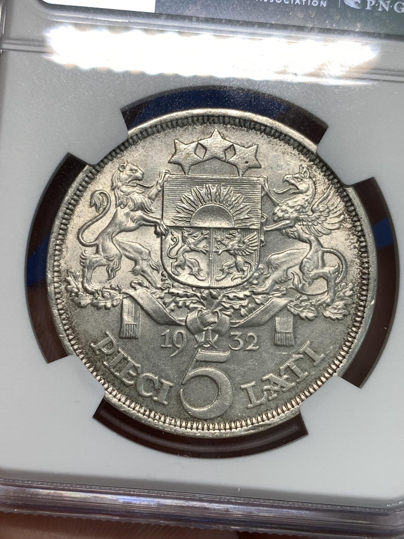 《竞宝斋》第296场- 周日，周一  2场连拍 （全场包邮） NGC MS62 拉脱维亚1932年民族少女5L大银 少见年份