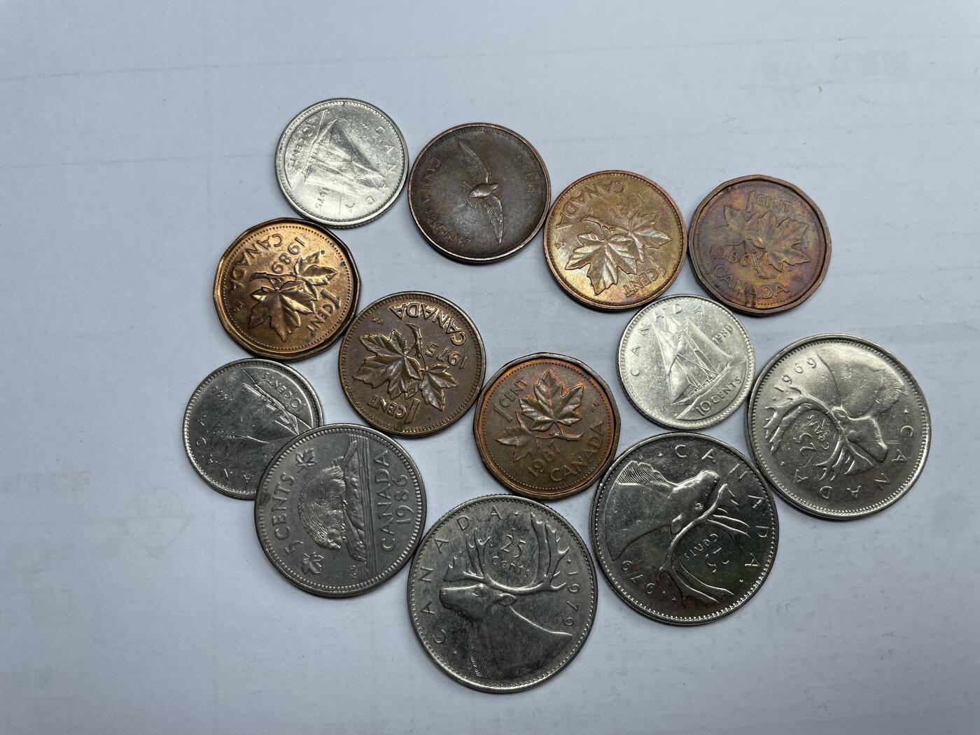 每日一拍，2024年集古藏今外币拍卖第十二期-第9场—（总第119拍），新一期拍卖开始了 加拿大13枚