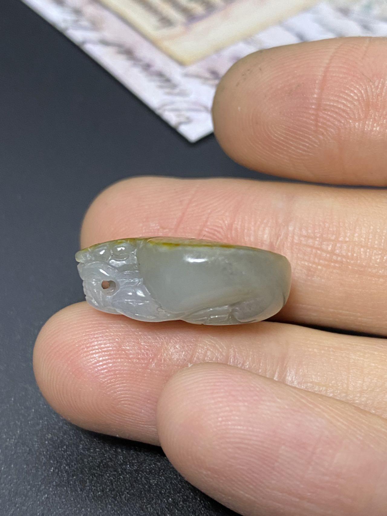 和田玉青花籽料龙龟