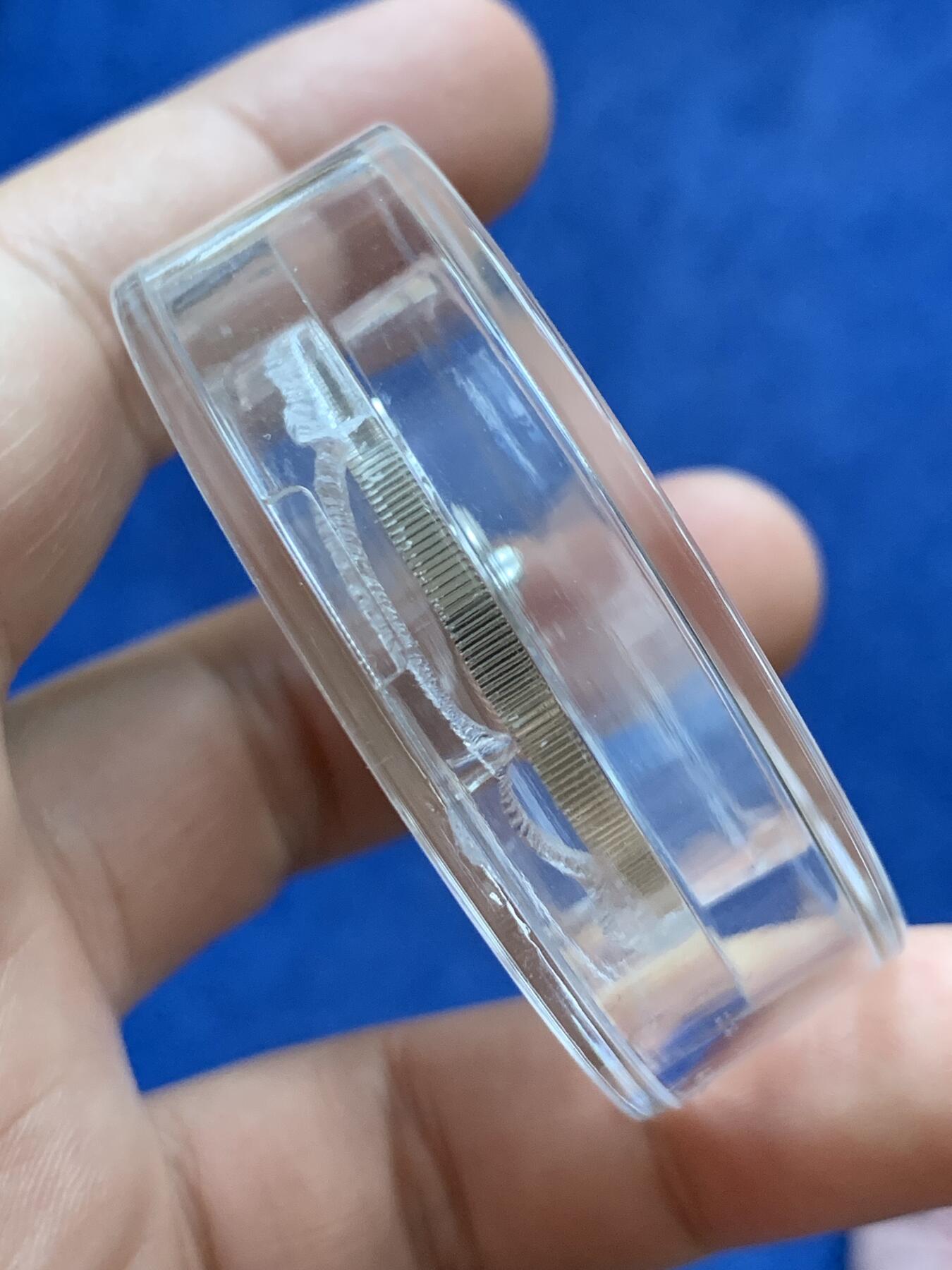 《竞宝斋》第296场- 周日，周一  2场连拍 （全场包邮） 美国2022年发行的印第安酋长系列2“杰罗尼莫”1美元纪念银币 1盎司 超高浮雕工艺 限量2500枚 内盒有损见图