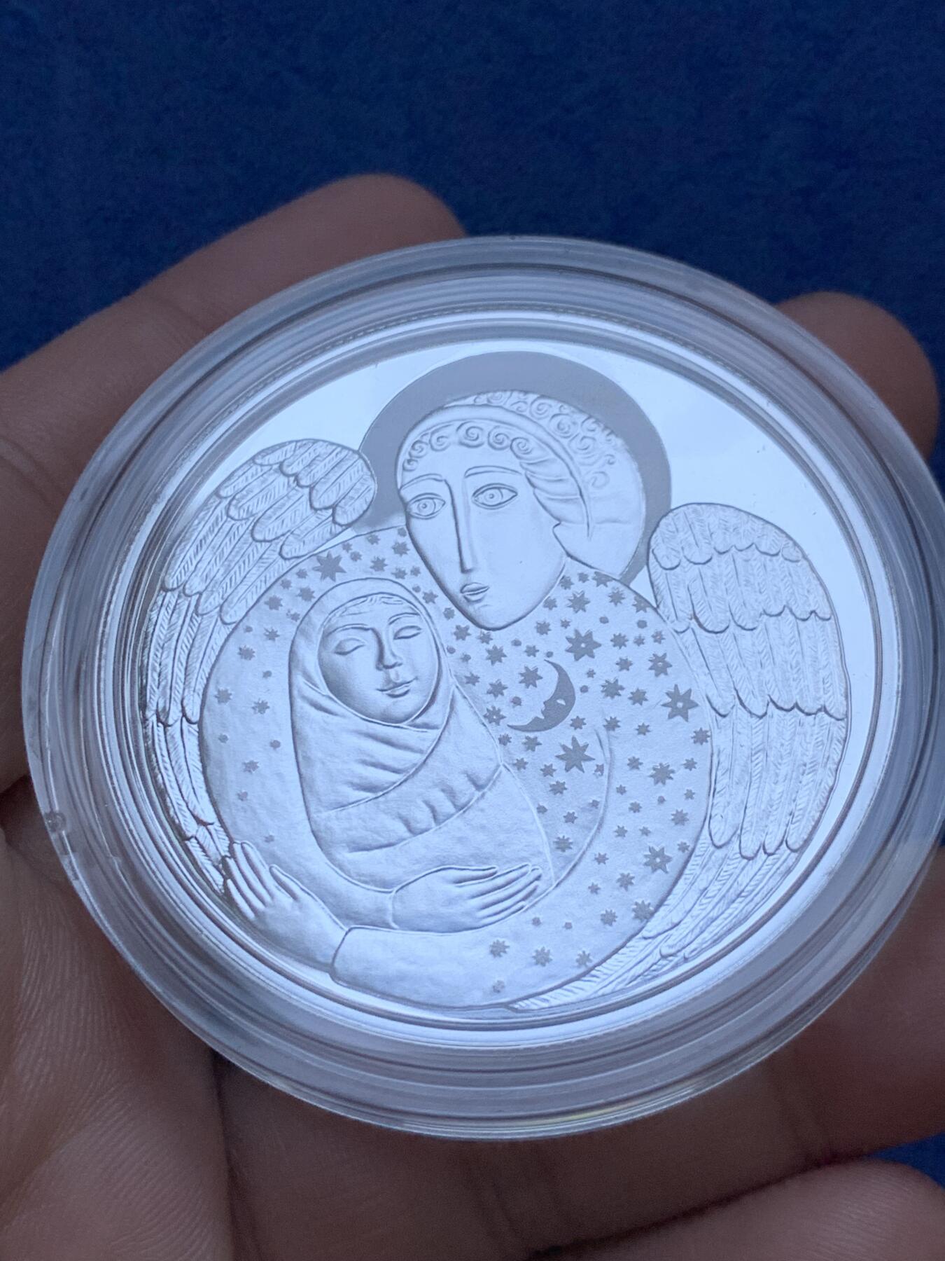 《竞宝斋》第296场- 周日，周一  2场连拍 （全场包邮） 白俄罗斯2019年“天使与婴儿宝宝”20卢布精制银币（发行量精稀仅1599枚，与第14届星光璀璨“硬币之星”大赛获奖币之年度金币同款，裸币1000+）带证 33.62g 925银 50mm