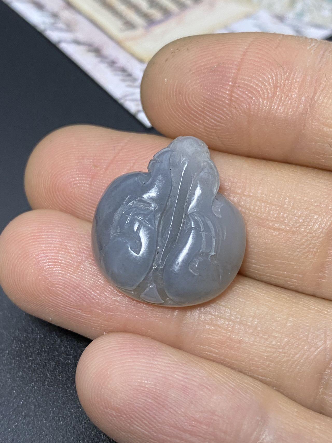 和田玉青花籽料龙龟