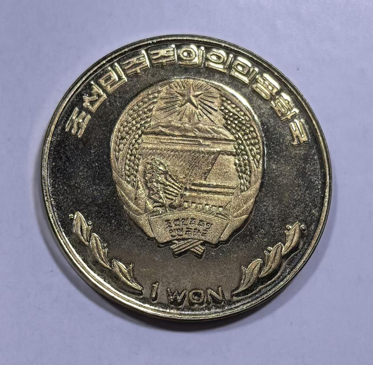 北京马甸外国币专卖微拍第124期，外国纸币，非贵金属纪念币，流通币专场，陆续上新，欢迎关注 2001年朝鲜海洋动物铜币