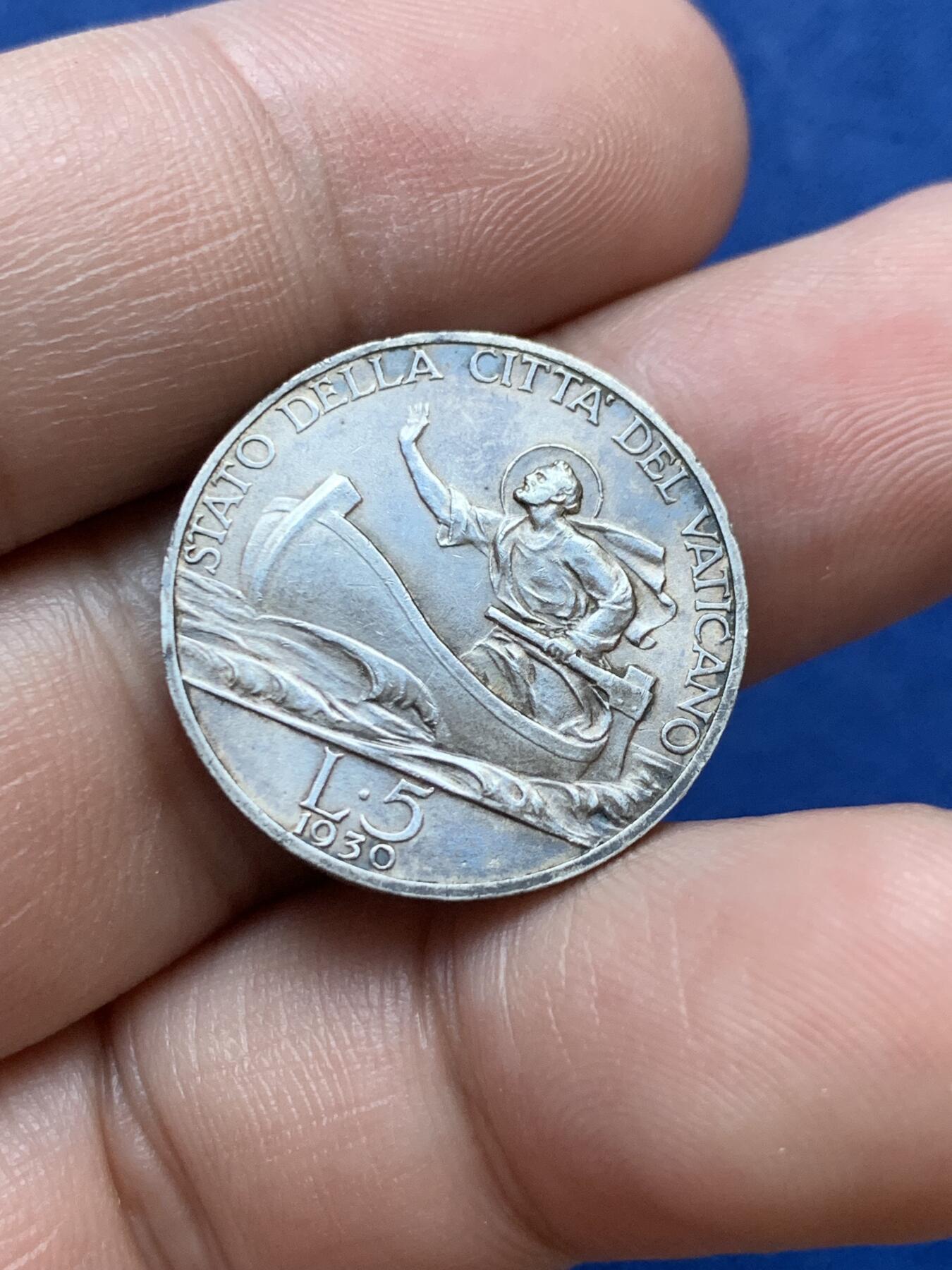 《竞宝斋》第296场- 周日，周一  2场连拍 （全场包邮） 梵蒂冈 1930年 5里拉 银币 原味包浆 发行量五万枚