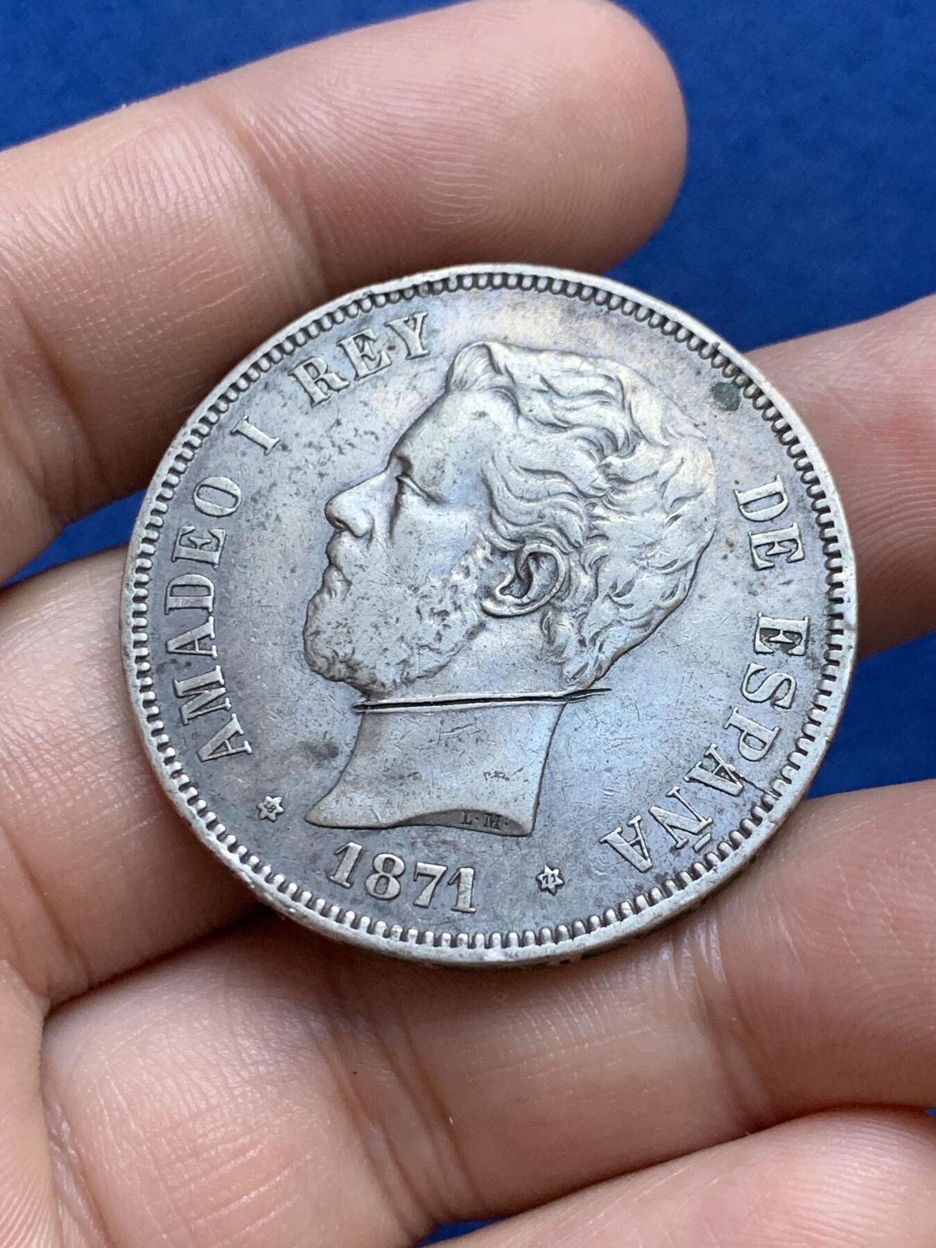 《竞宝斋》第296场- 周日，周一  2场连拍 （全场包邮） 西班牙1871年5比塞塔银币 颈部一划 大动脉是保不住了 细节见图