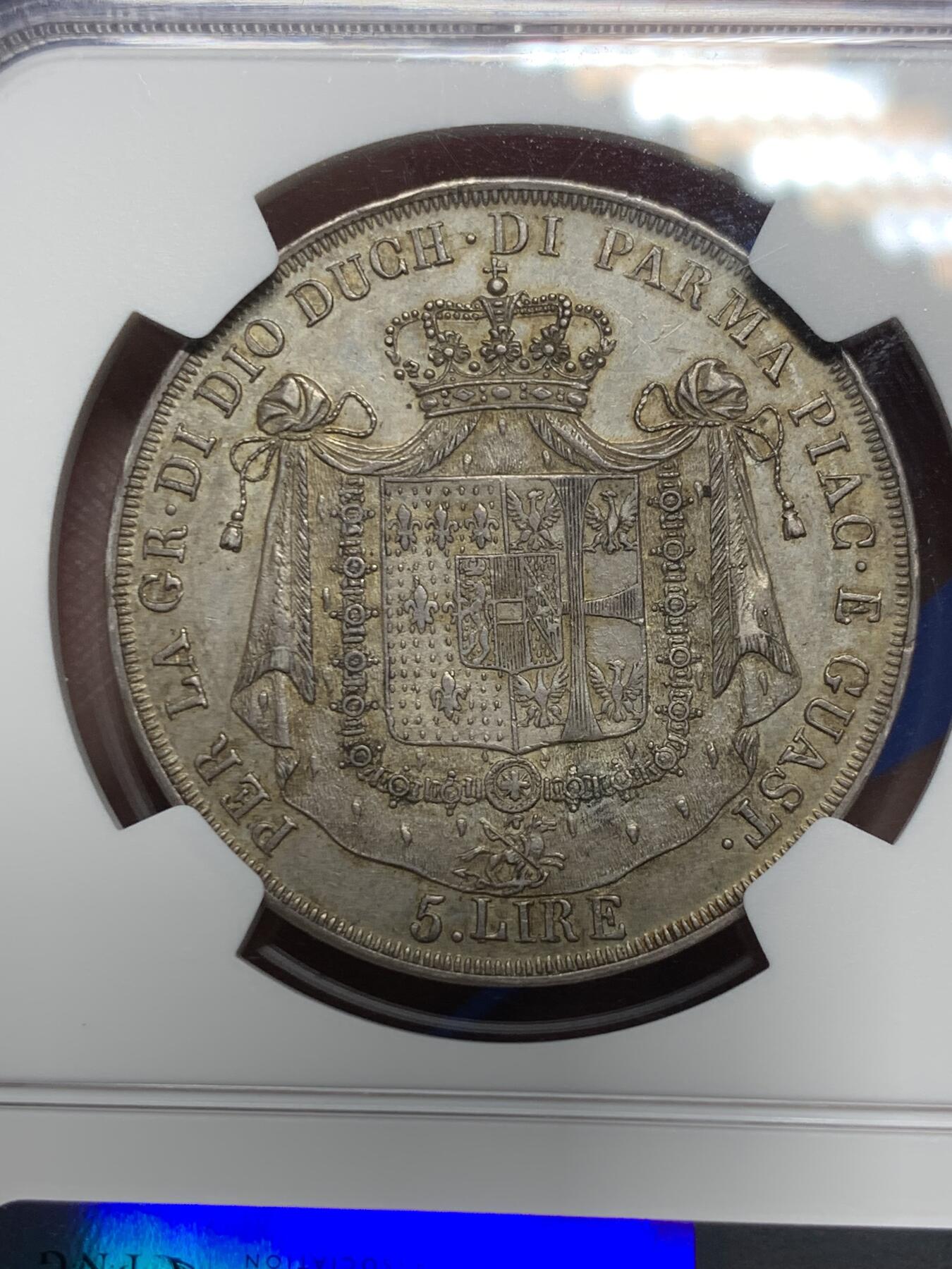 《竞宝斋》第296场- 周日，周一  2场连拍 （全场包邮） NGC AU58 意大利 1832/15年 5里拉银币 （帕尔马王朝稀有银币，1832年铸造量仅4.4万枚，骑字版更是相当难得，细节优秀，熟美欧洲包浆）