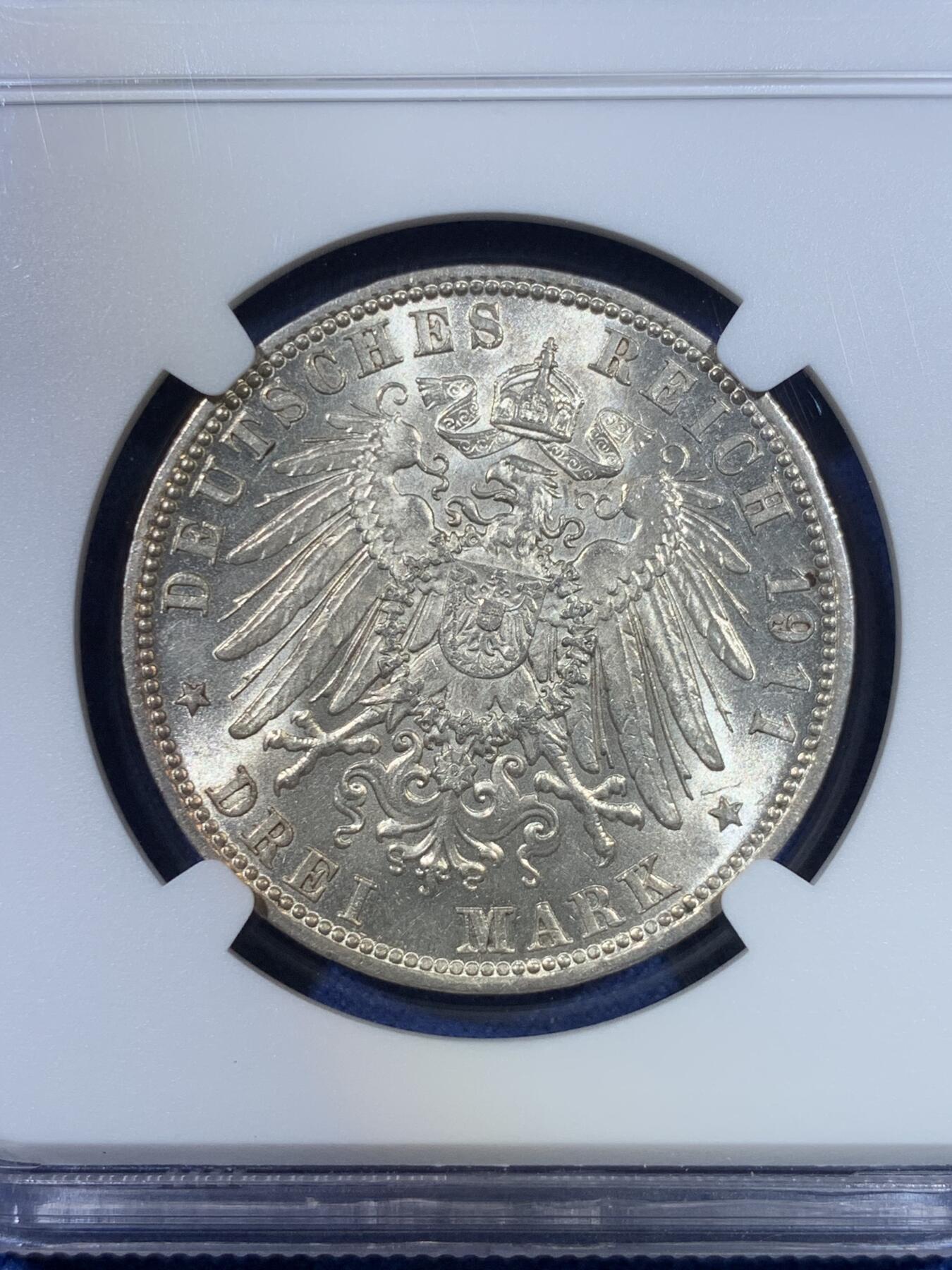 《竞宝斋》第296场- 周日，周一  2场连拍 （全场包邮） NGC MS62 德国巴伐利亚1911年利奥波德3马克银币