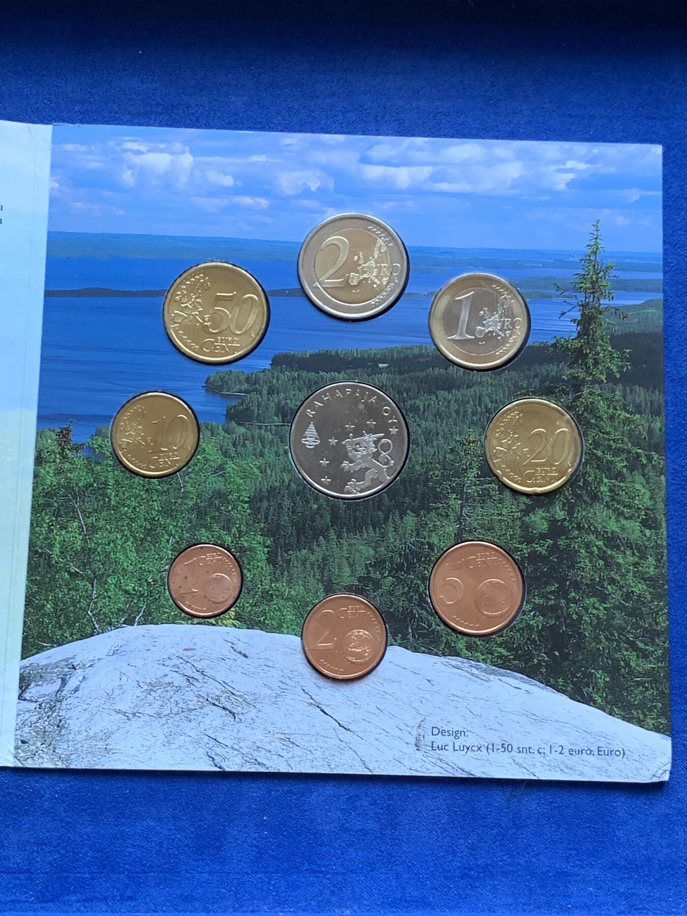 《竞宝斋》第296场- 周日，周一  2场连拍 （全场包邮） 2002年芬兰欧元套币 带一枚章