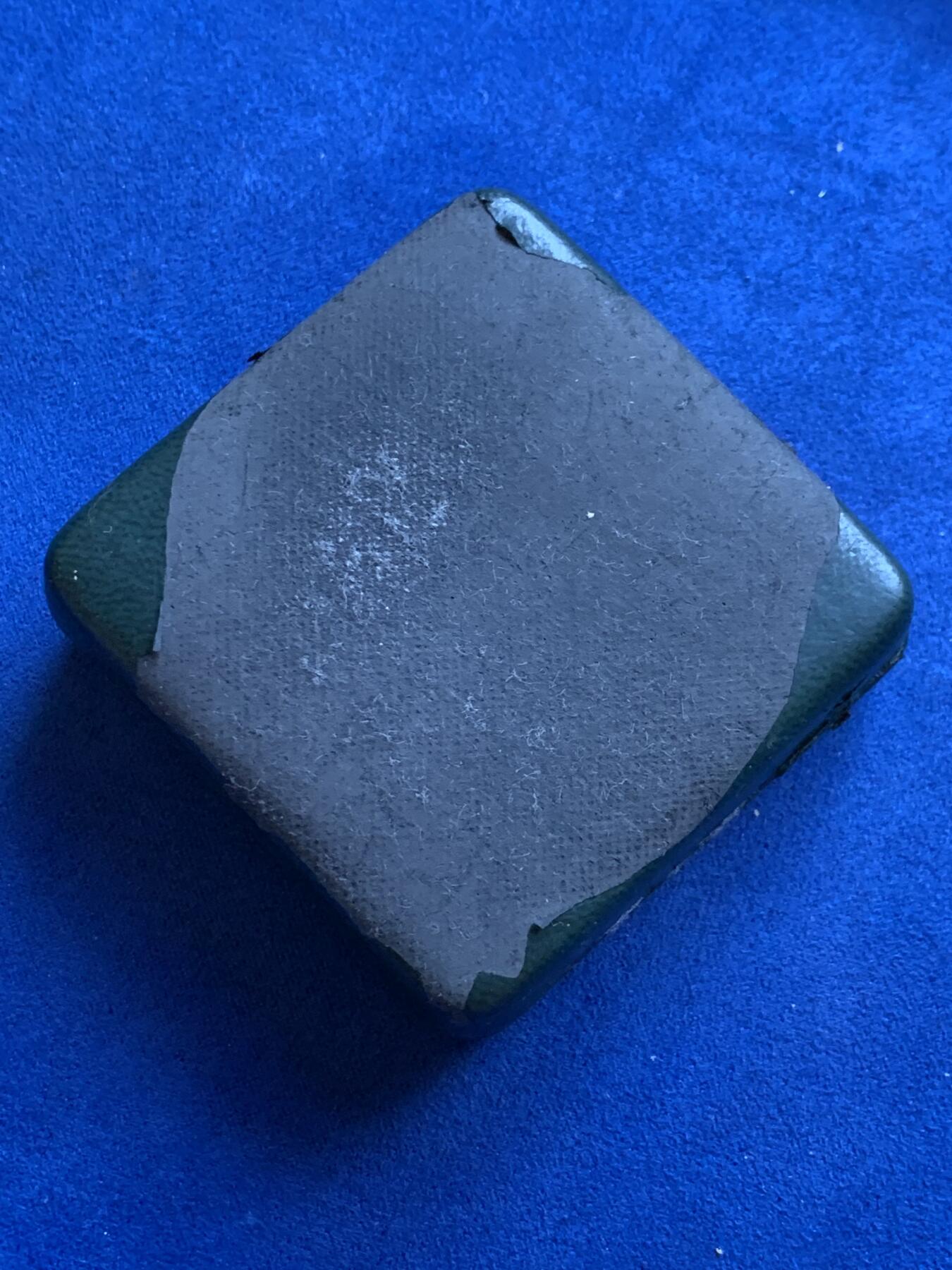 《竞宝斋》第296场- 周日，周一  2场连拍 （全场包邮） 加拿大2003年钴矿业100周年1元纪念大银币 999纯银 25.1克  盒证全 女王像币升值巨大