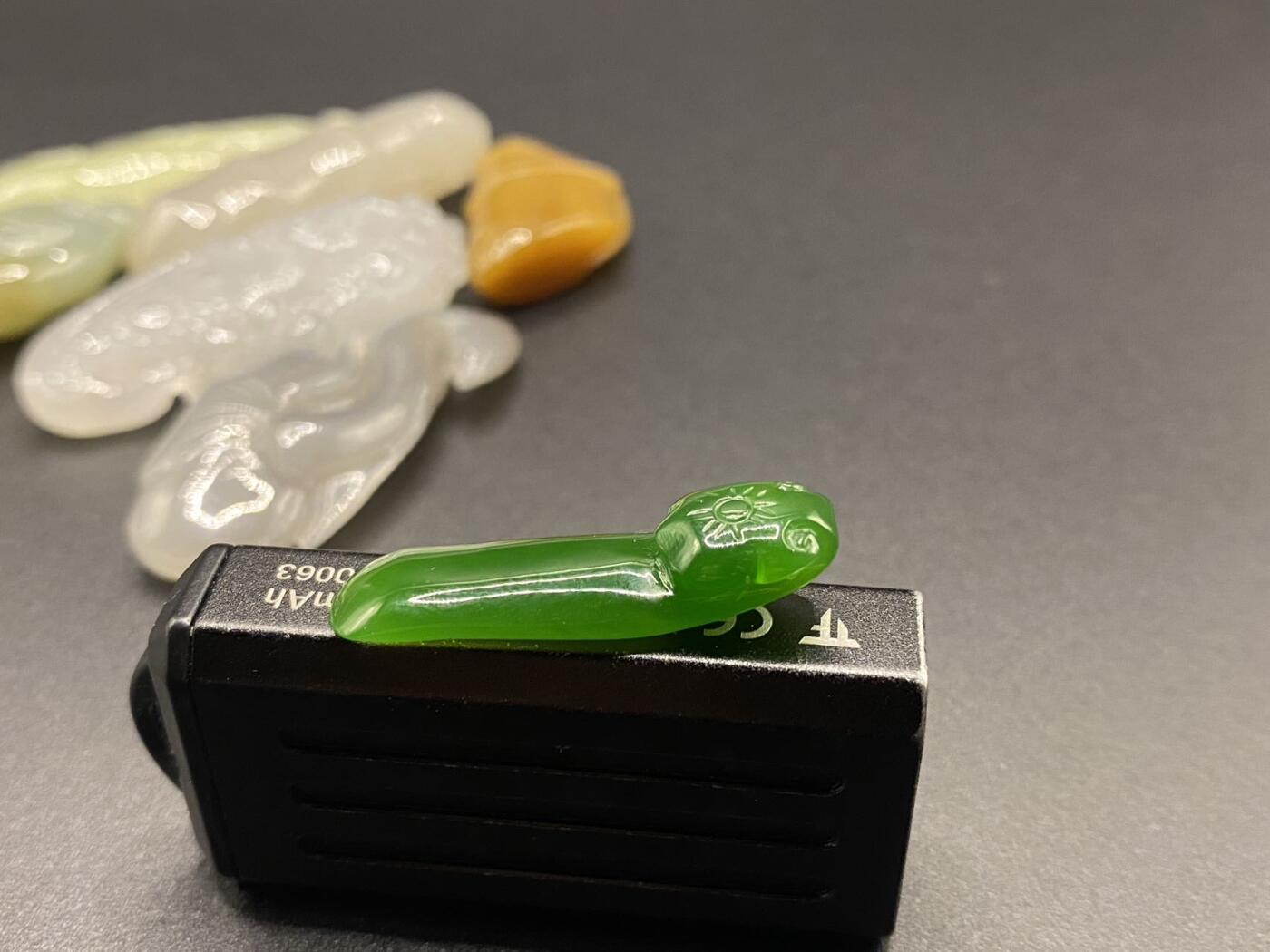 碧玉如意吊坠