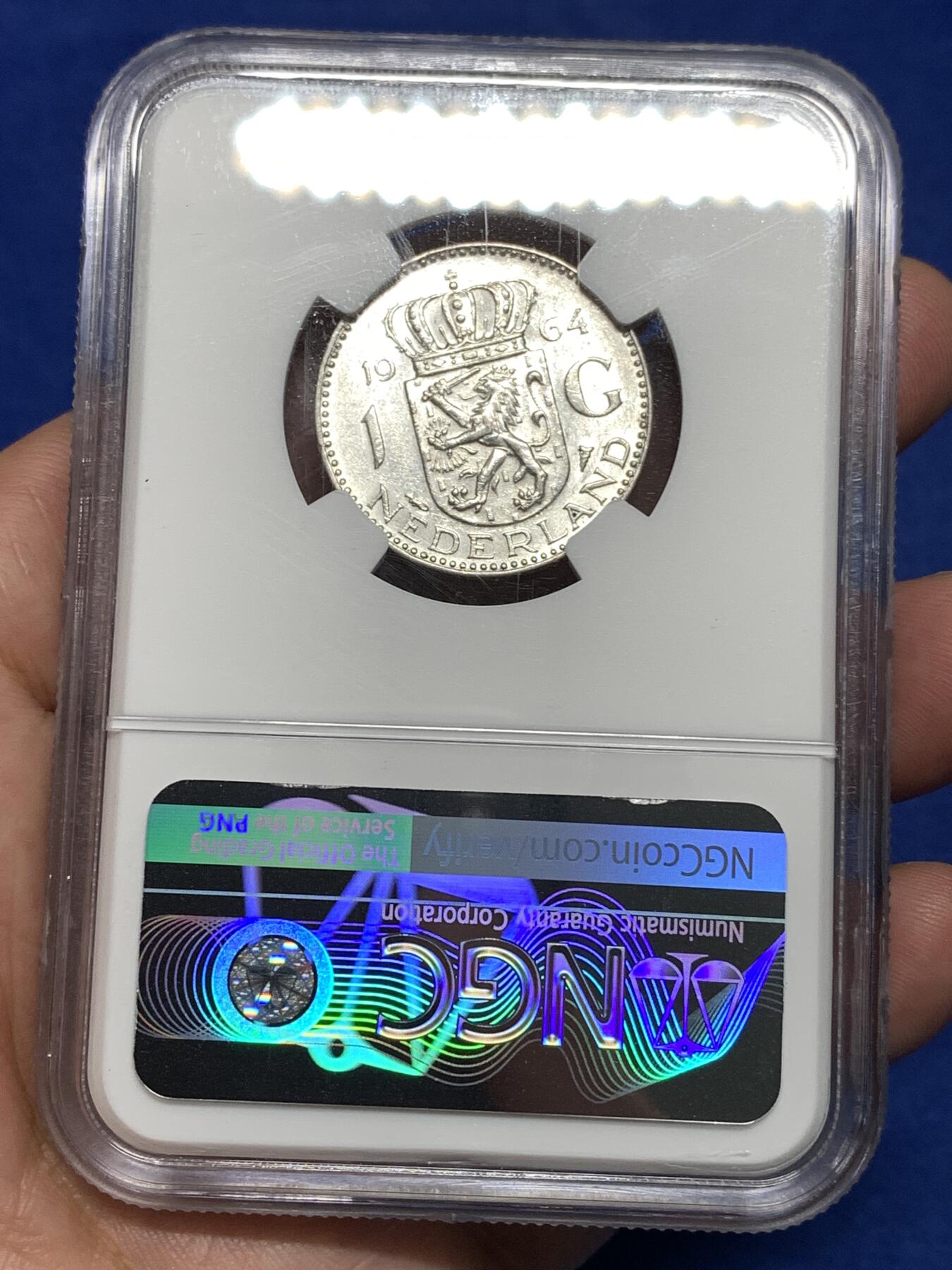 《竞宝斋》第296场- 周日，周一  2场连拍 （全场包邮） NGC AU55 荷兰 1964年 朱丽安娜1G银币