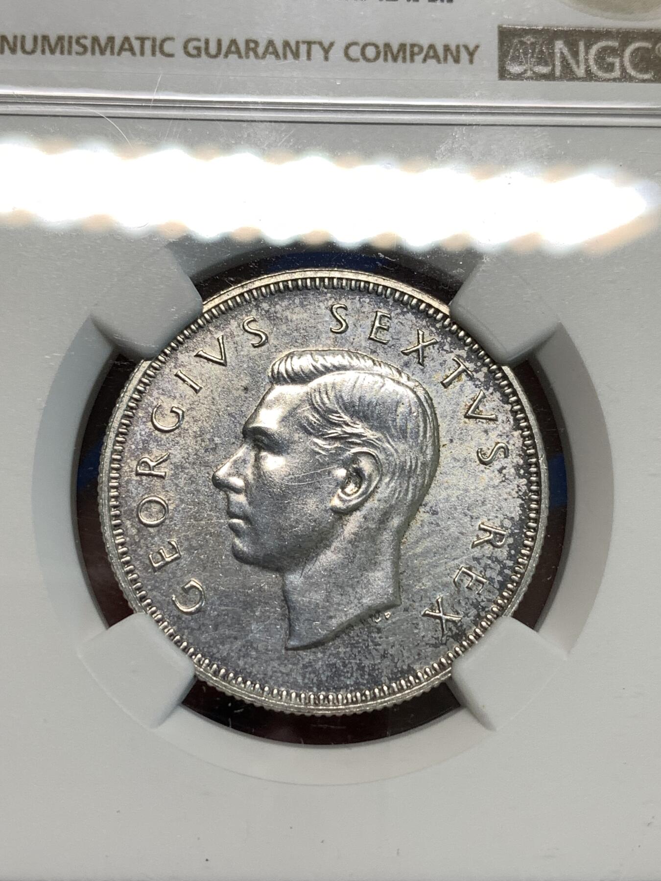 《竞宝斋》第296场- 周日，周一  2场连拍 （全场包邮） NGC UNC 南非1952年乔治六世2先令银币