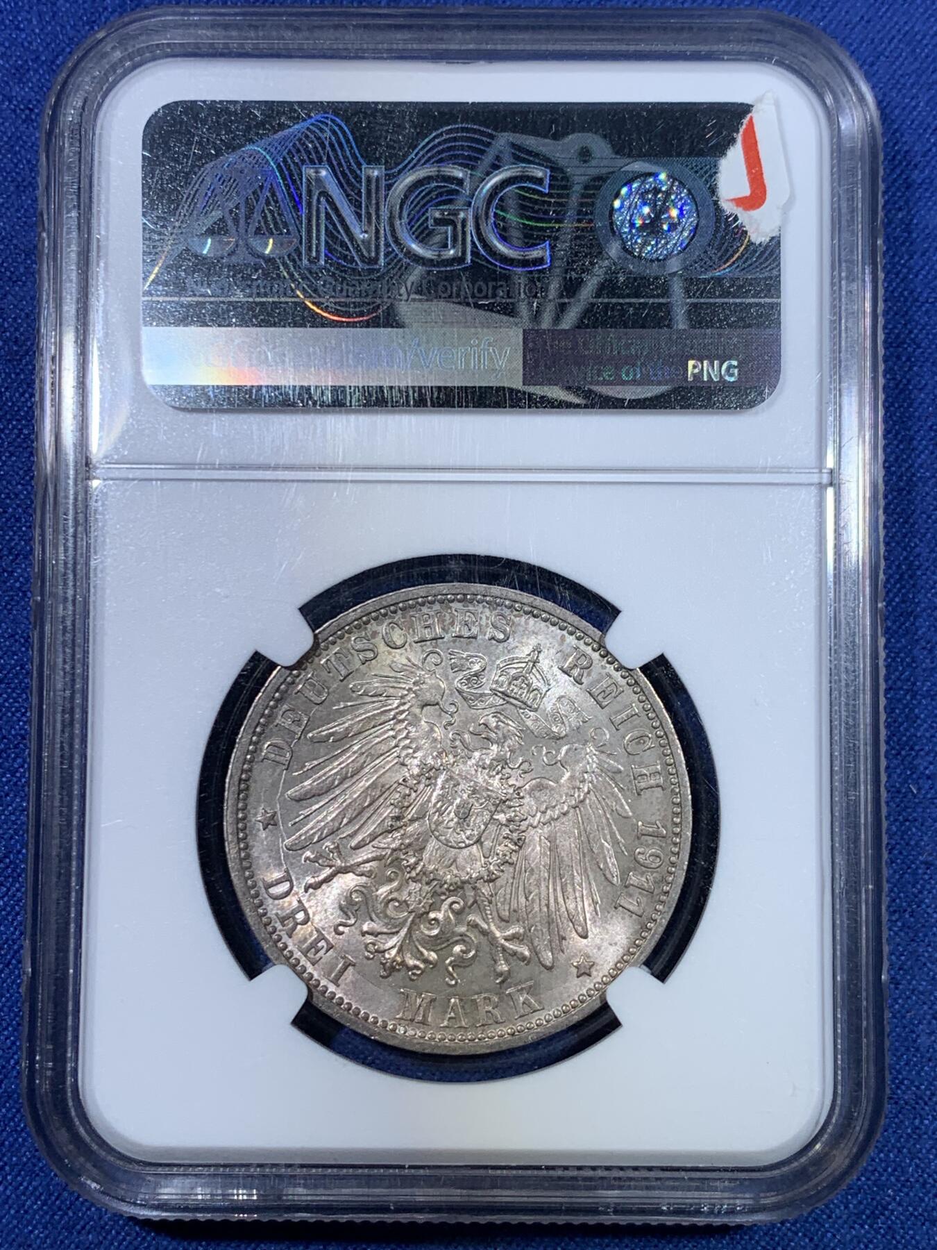 《竞宝斋》第296场- 周日，周一  2场连拍 （全场包邮） NGC MS64 德国1911年符滕堡金婚3马克银币