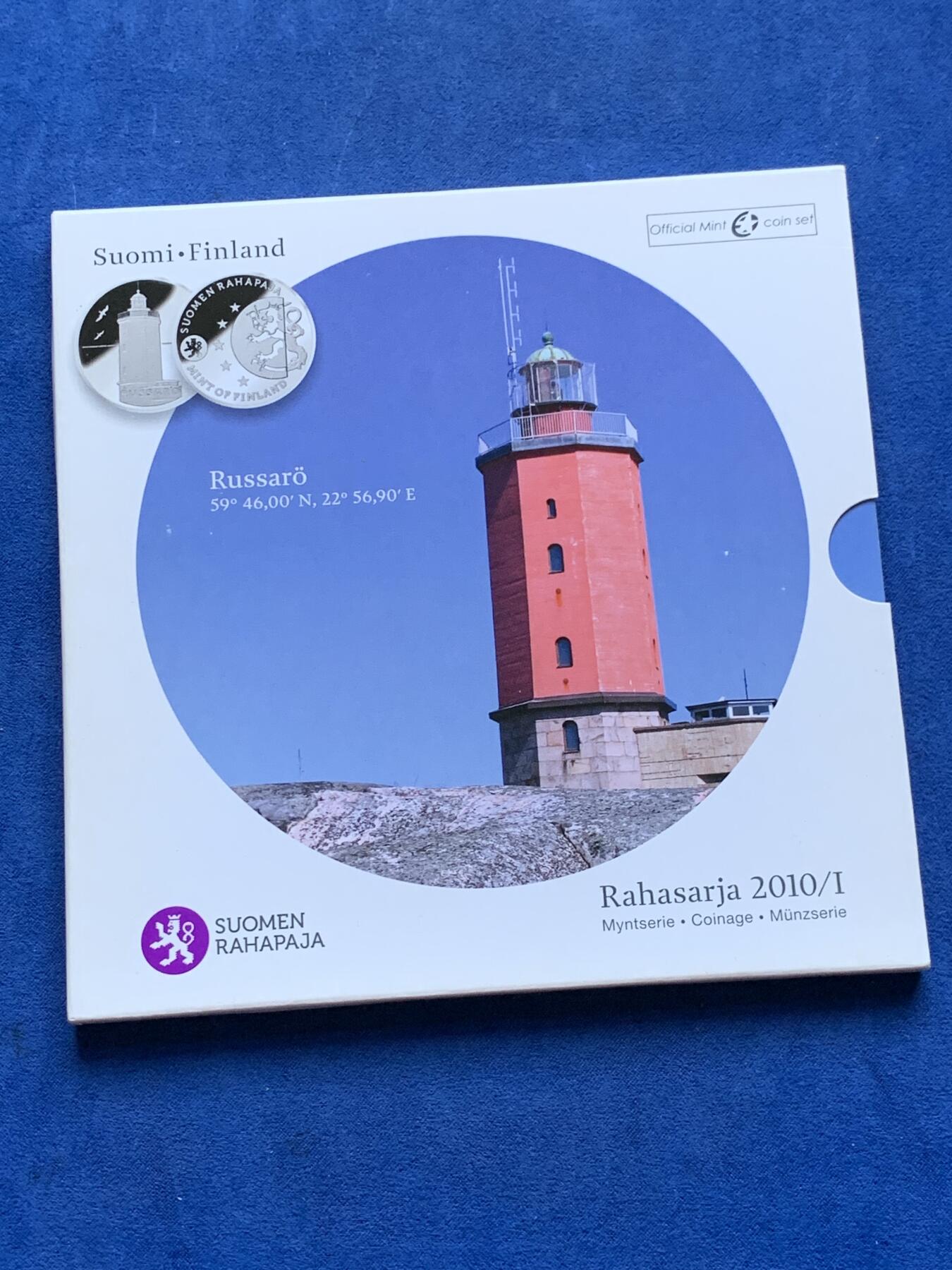 《竞宝斋》第296场- 周日，周一  2场连拍 （全场包邮） 2010年芬兰灯塔系列欧元套币 带一枚纪念章