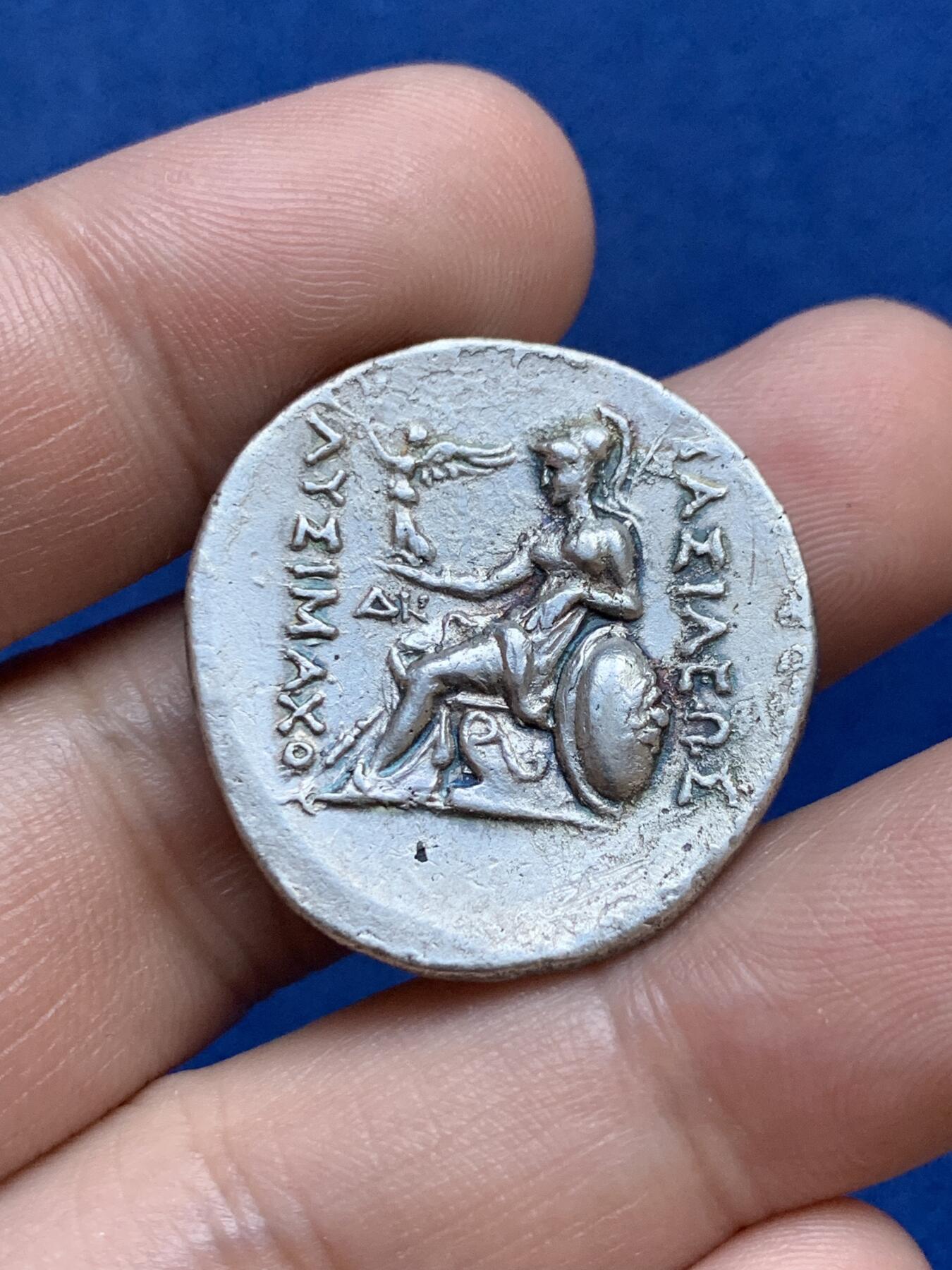 《竞宝斋》第296场- 周日，周一  2场连拍 （全场包邮） 古希腊亚历山公羊角 4德大银币 奈斯评级xf 砸盒 原评级号:66202300259  国外还是国内均价4000以上 裸币上拍