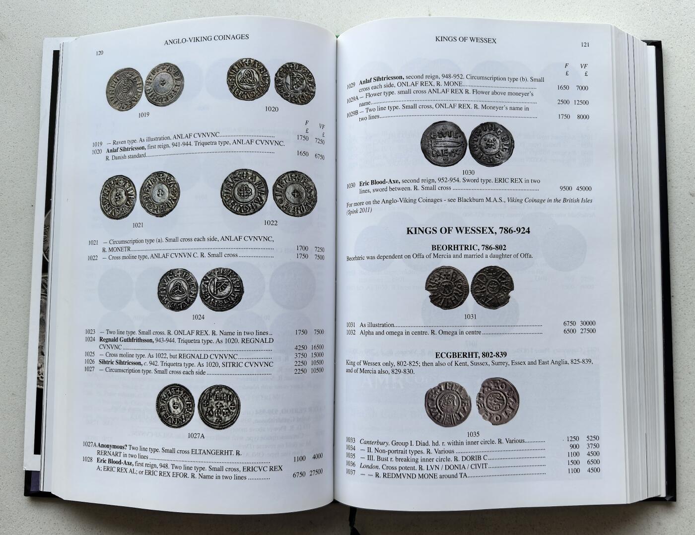 凡希社世界钱币微拍第二百八十期 2019版SPINK英格兰与联合王国硬币目录，十进制以前，八五品。