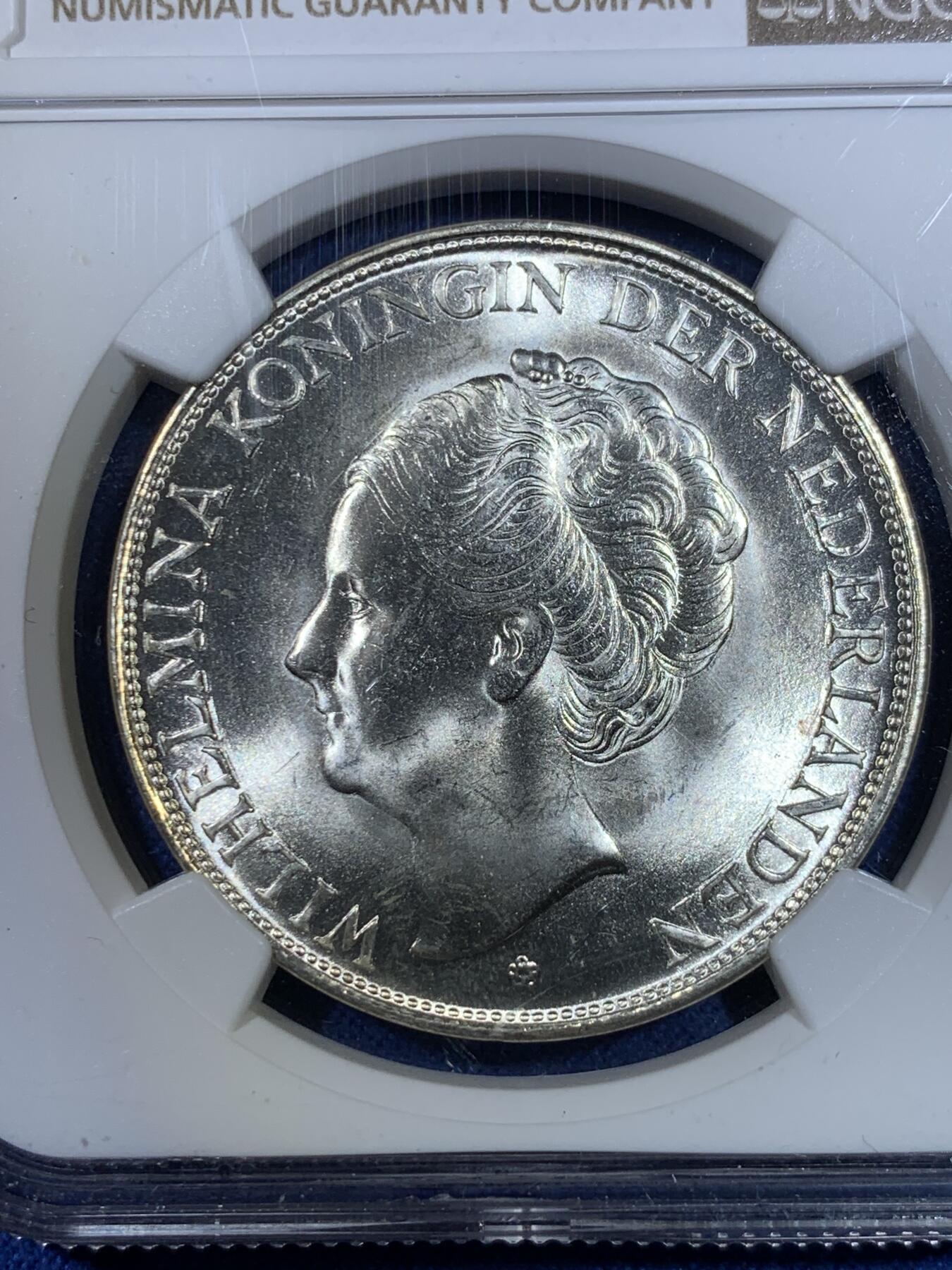 《竞宝斋》第296场- 周日，周一  2场连拍 （全场包邮） NGC MS64 荷属库拉索1944年威廉明娜女王2.5盾大银币 银光闪闪