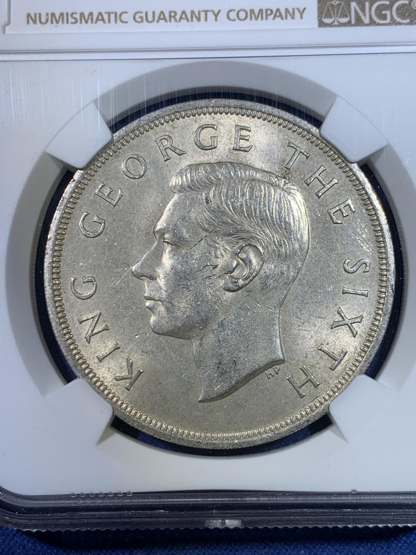 《竞宝斋》第296场- 周日，周一  2场连拍 （全场包邮） NGC MS62 新西兰1949年乔治六世克朗银币 原光好品