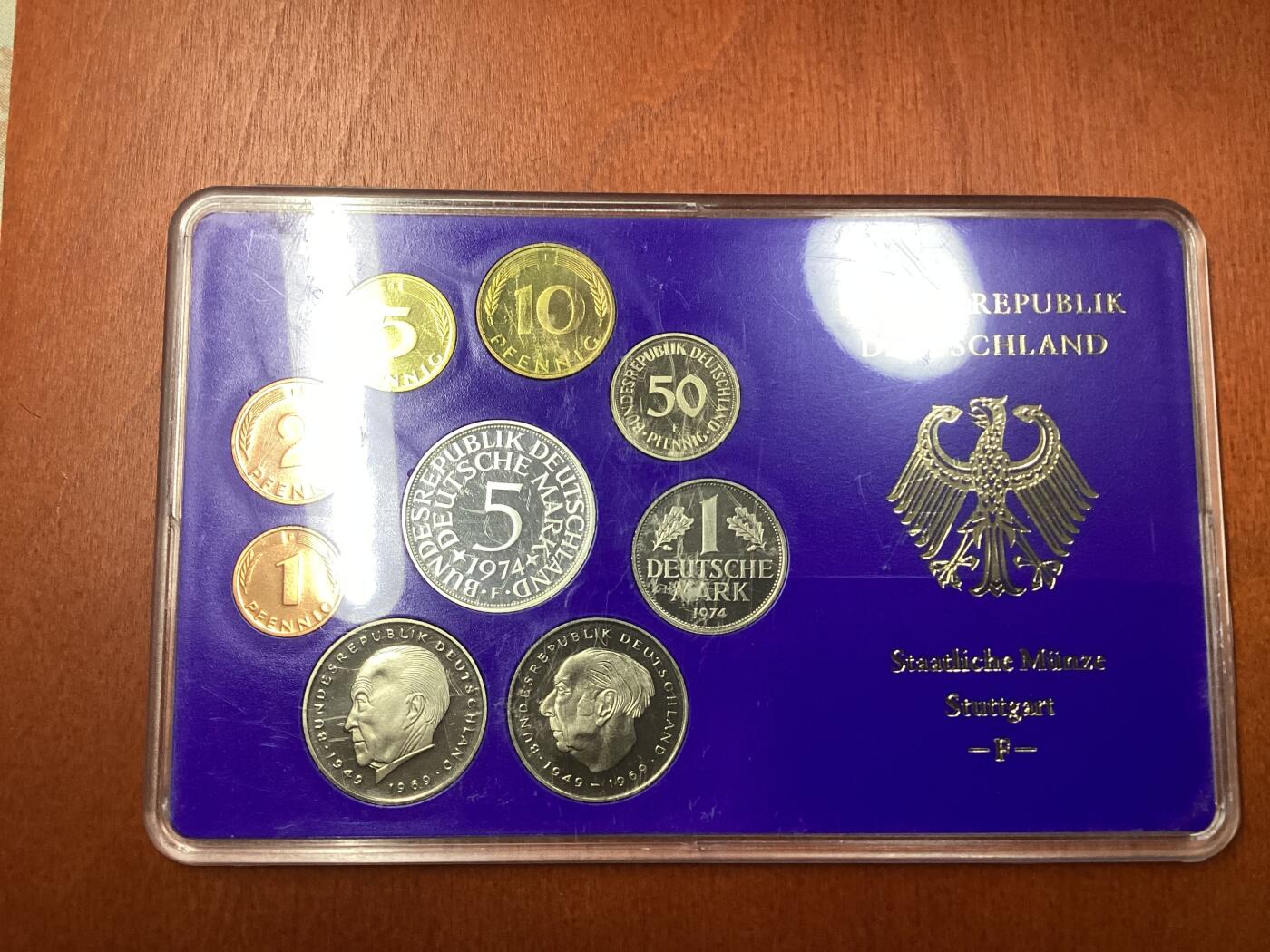 长老汇龙年精选第二十一场拍卖 1974德国F厂精制套币，含银币一枚