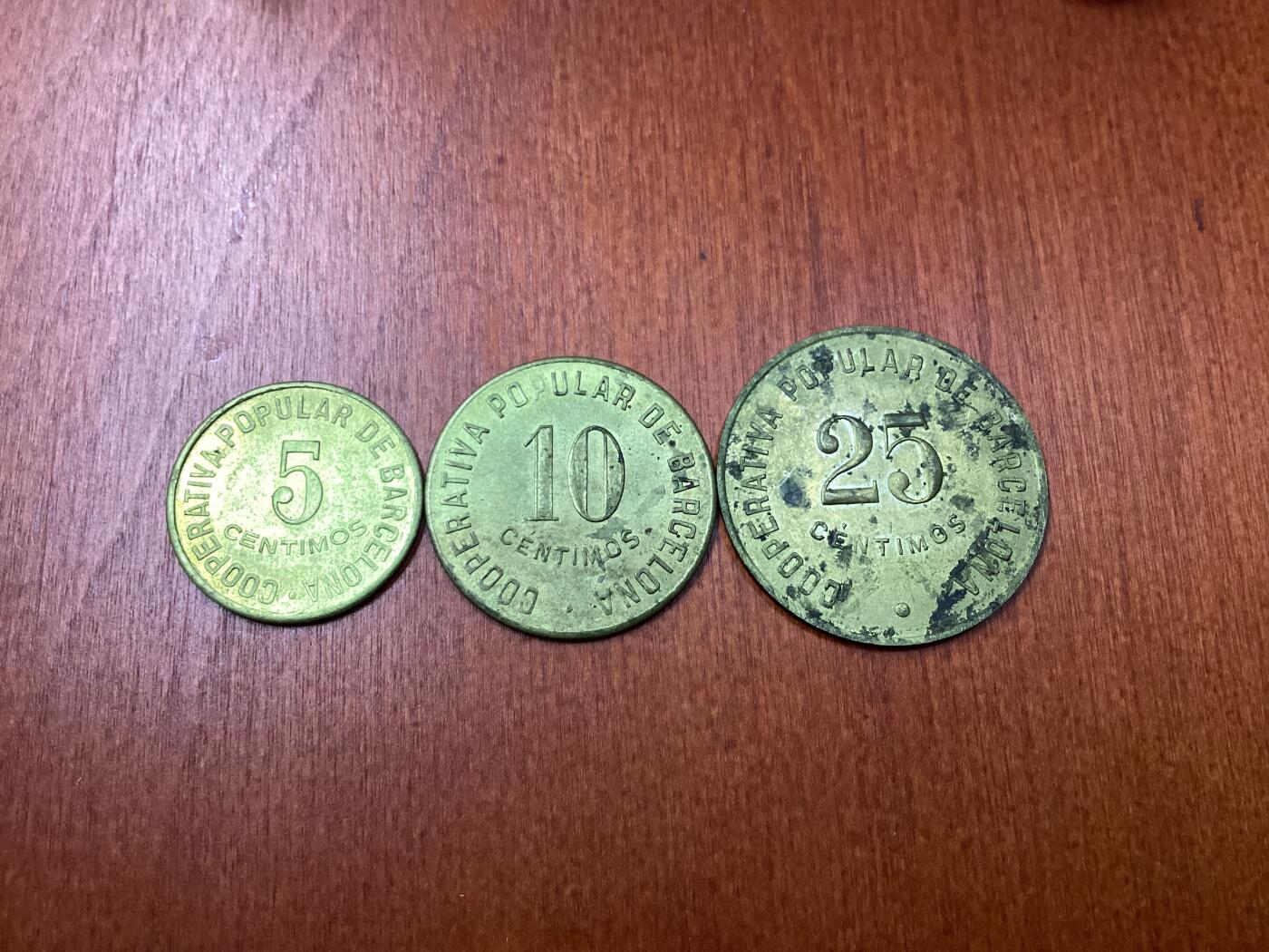 长老汇龙年精选第二十一场拍卖 1935西班牙巴萨罗那6枚1套，含1,2,5，5,10,25面值代币，罕见！