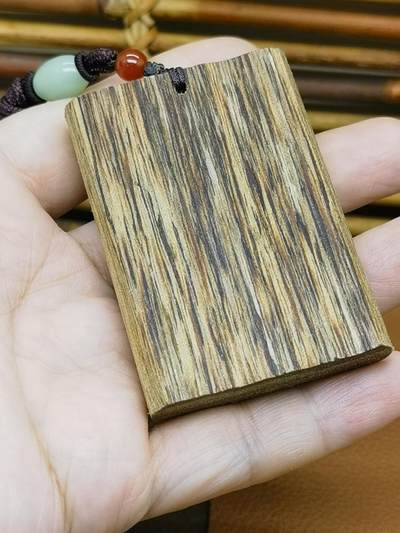 颜紫熹品牌商务订制款货品第1期 - 沉香木素面46牌项链