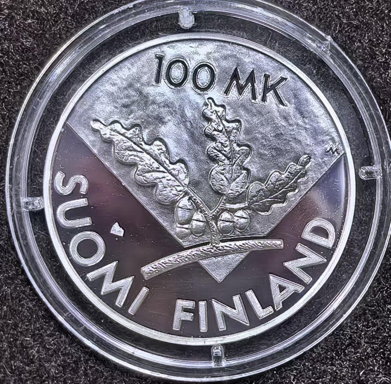 北京马甸外国币专卖微拍第124期，外国金银币专场，陆续上新，欢迎关注 【获奖币】芬兰1995年联合国成立50周年和平鸽纪念银币，盒证齐全