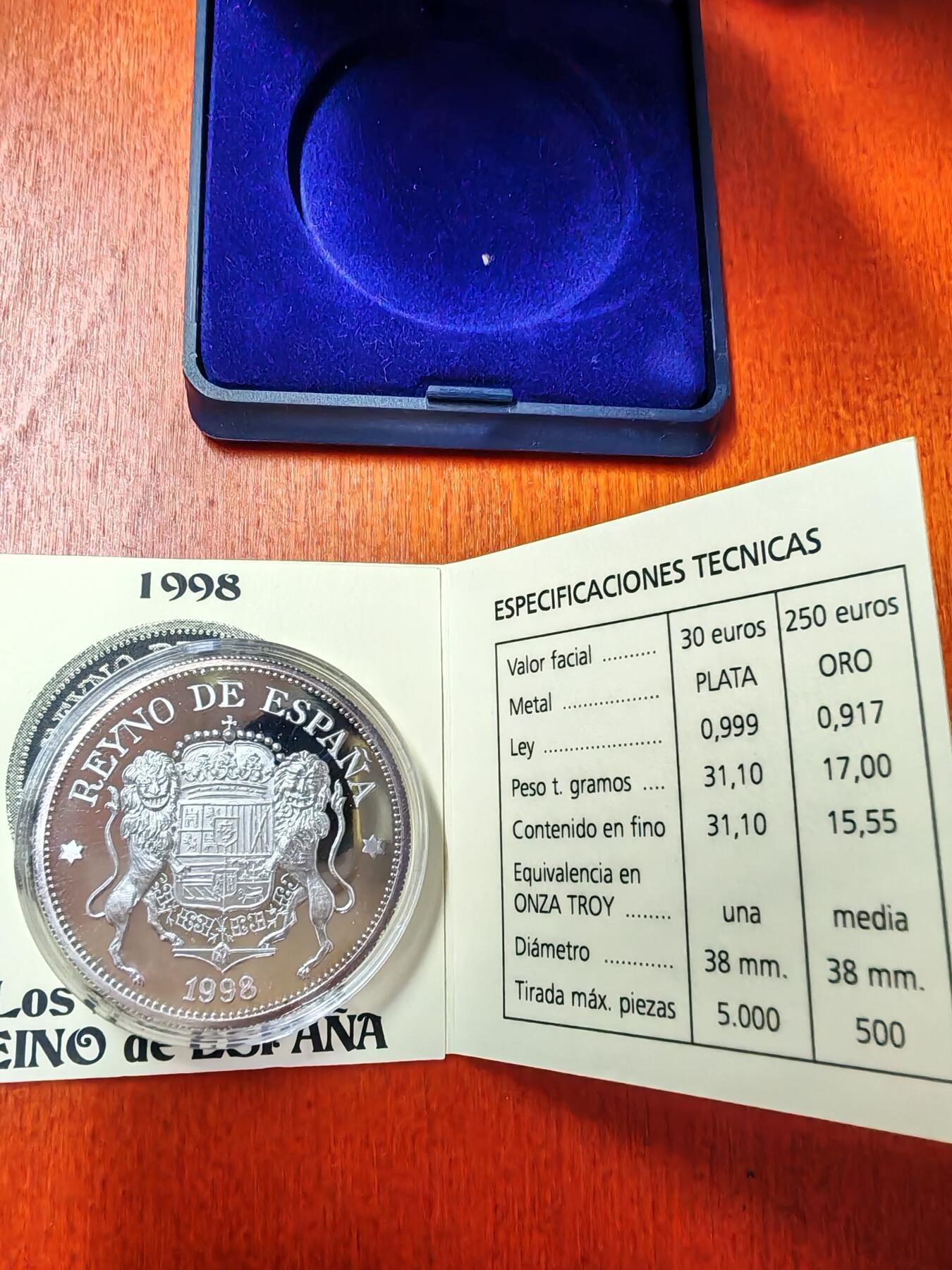 长老汇龙年精选第二十一场拍卖 1998西班牙唐吉坷德30欧元精制银币，盒证全