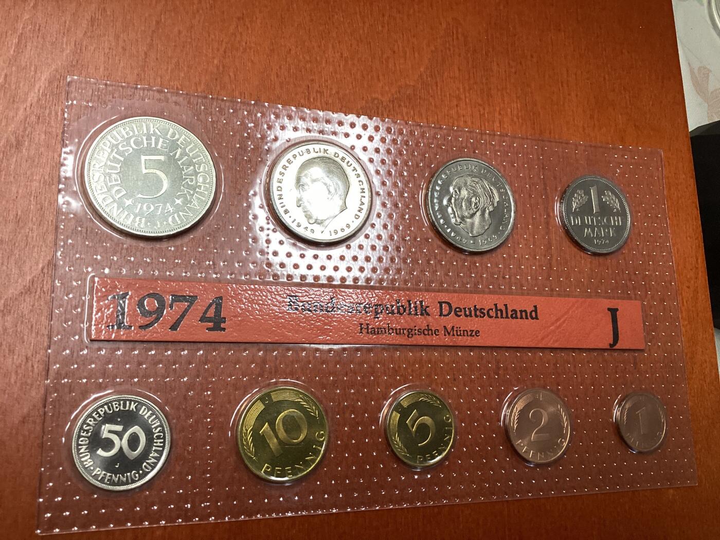长老汇龙年精选第二十一场拍卖 1974德国J厂普制套币，含银币一枚
