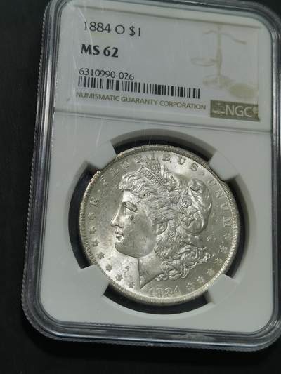 臻藏泉阁国内外钱币 - NGC MS62 1884美国摩根一美元银币