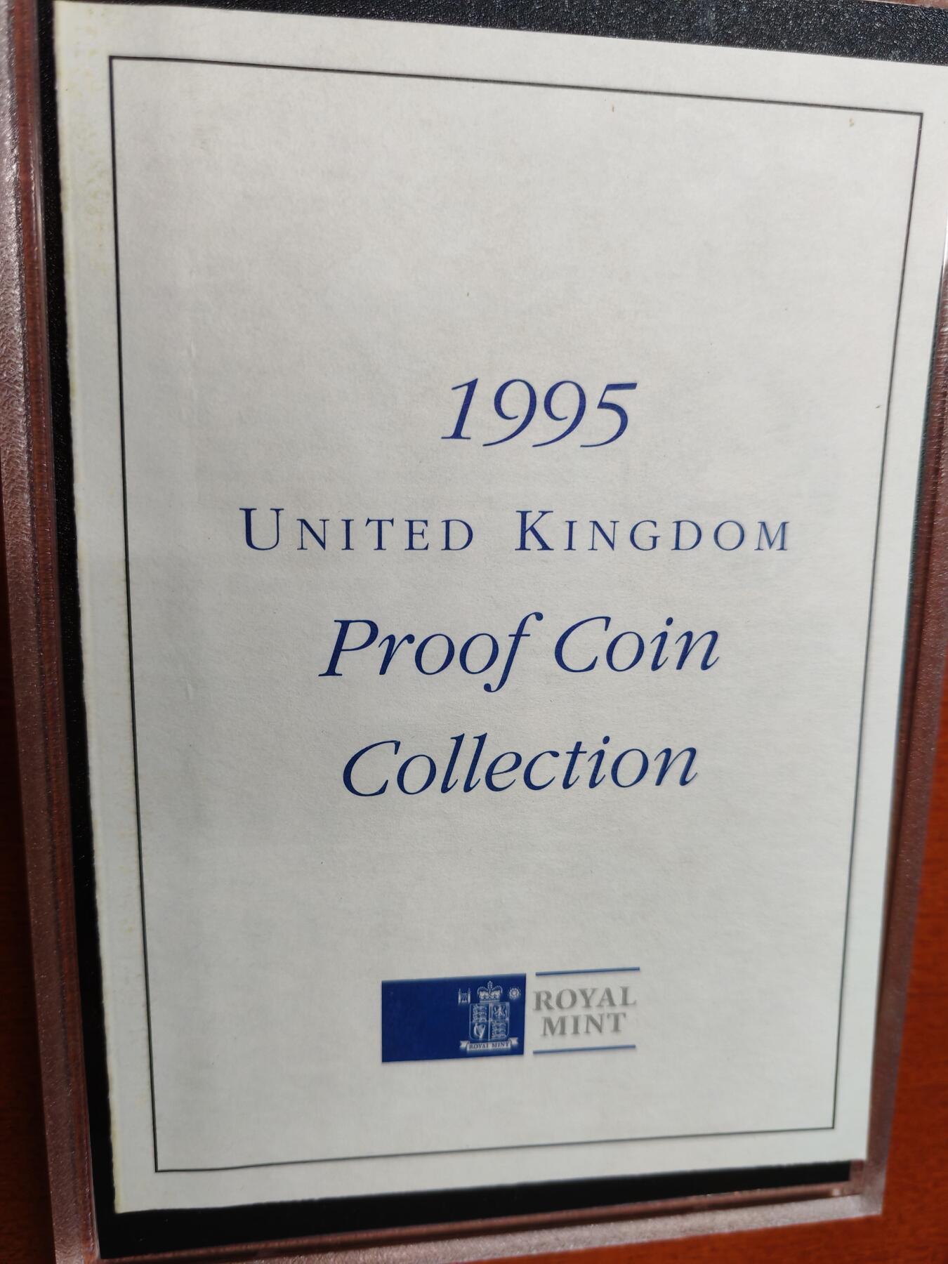 长老汇龙年精选第二十一场拍卖 1995英国8枚精制套币，盒证全