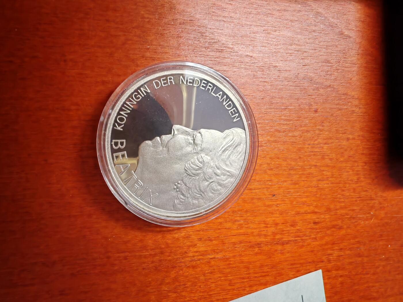 长老汇龙年精选第二十一场拍卖 1995荷兰碧翠丝10盾精制银币，盒证全