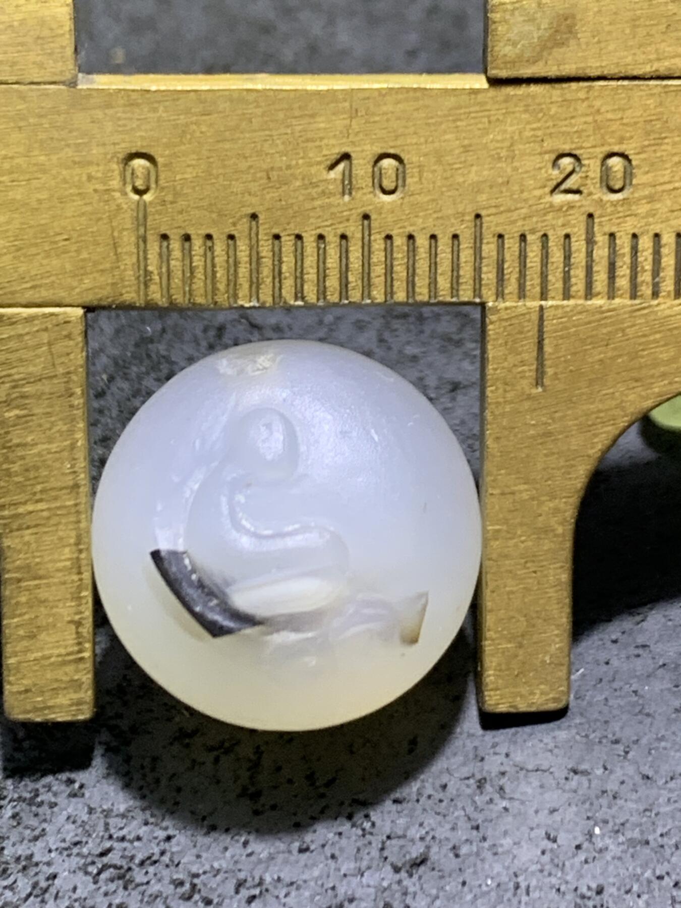 精美亚光高玉化海洋玉髓手工雕刻得道成佛意境圆珠一个
