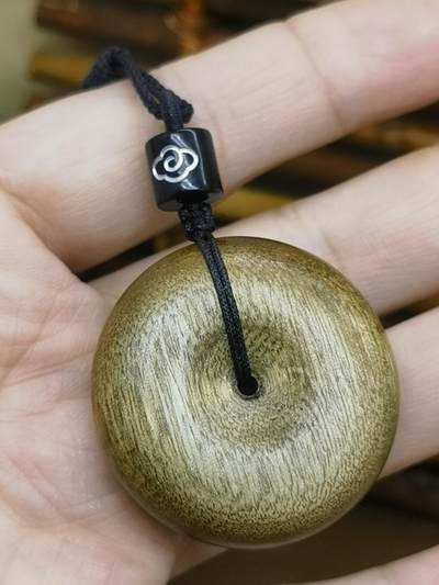 颜紫熹品牌商务订制款货品第1期 - 星洲系加里曼丹沉香平安扣挂件项链