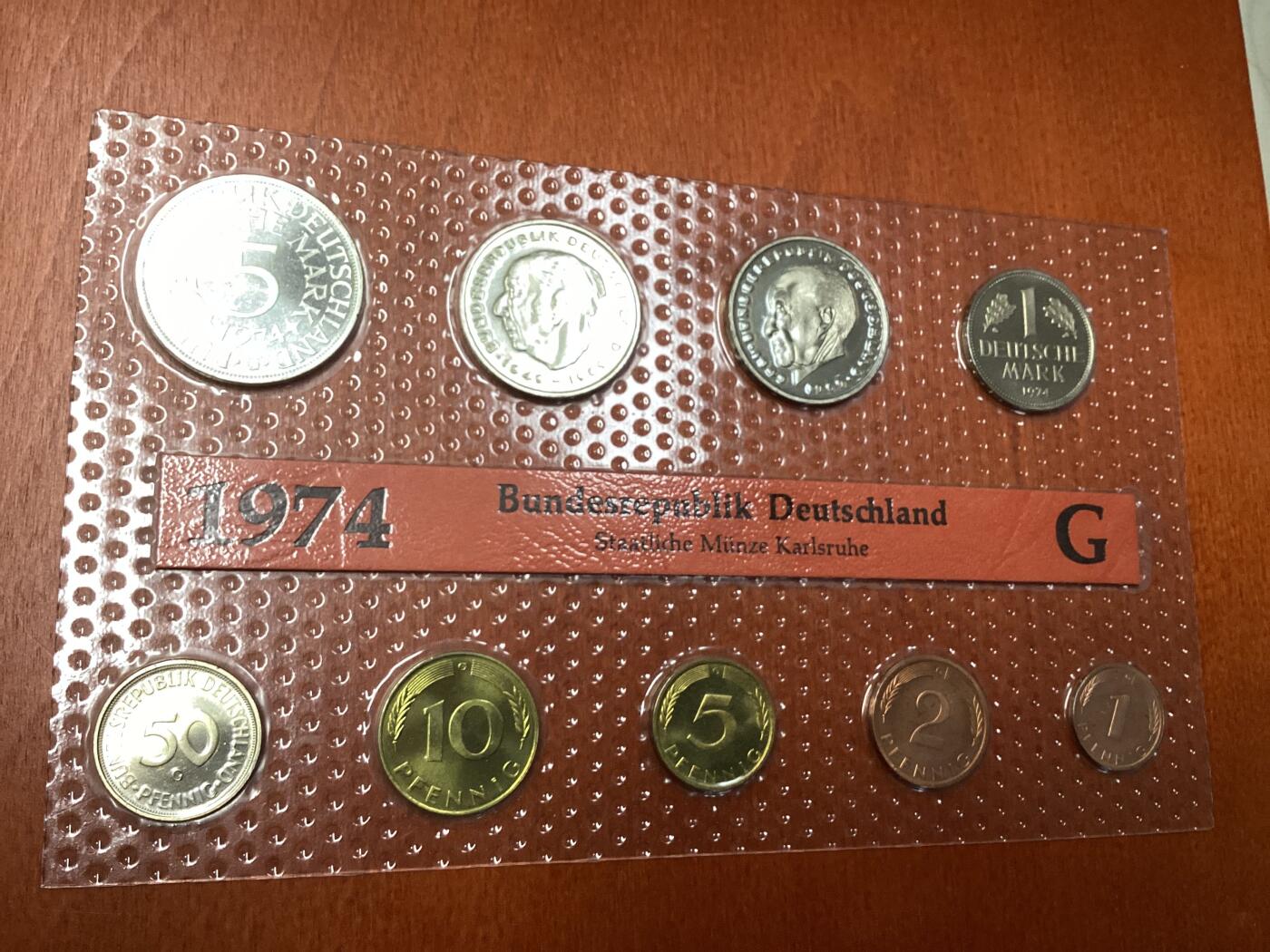 长老汇龙年精选第二十一场拍卖 1974德国G厂普制套币，含银币一枚