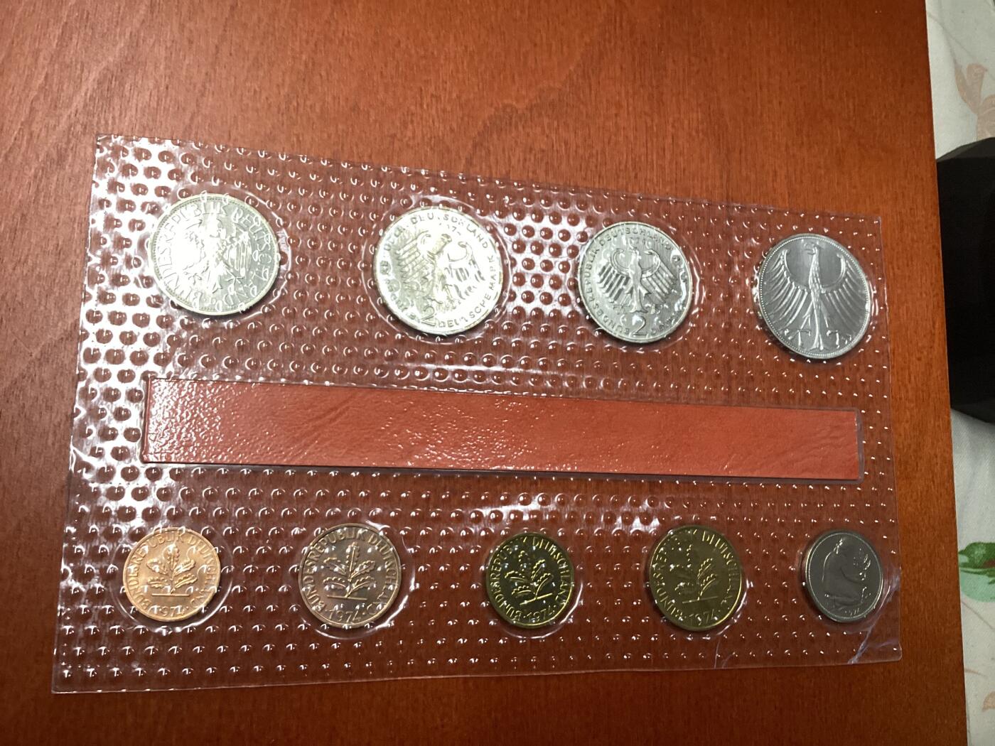 长老汇龙年精选第二十一场拍卖 1974德国D厂普制套币，含银币一枚