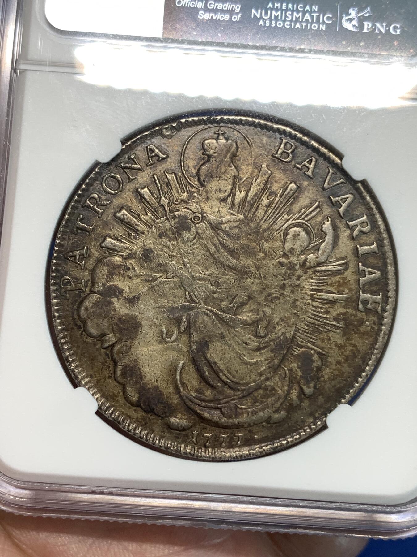 《竞宝斋》第297场- 周日，周一  2场连拍 （全场包邮） NGC VFD 德国巴伐利亚1777年圣母抱婴酱彩泰勒银币