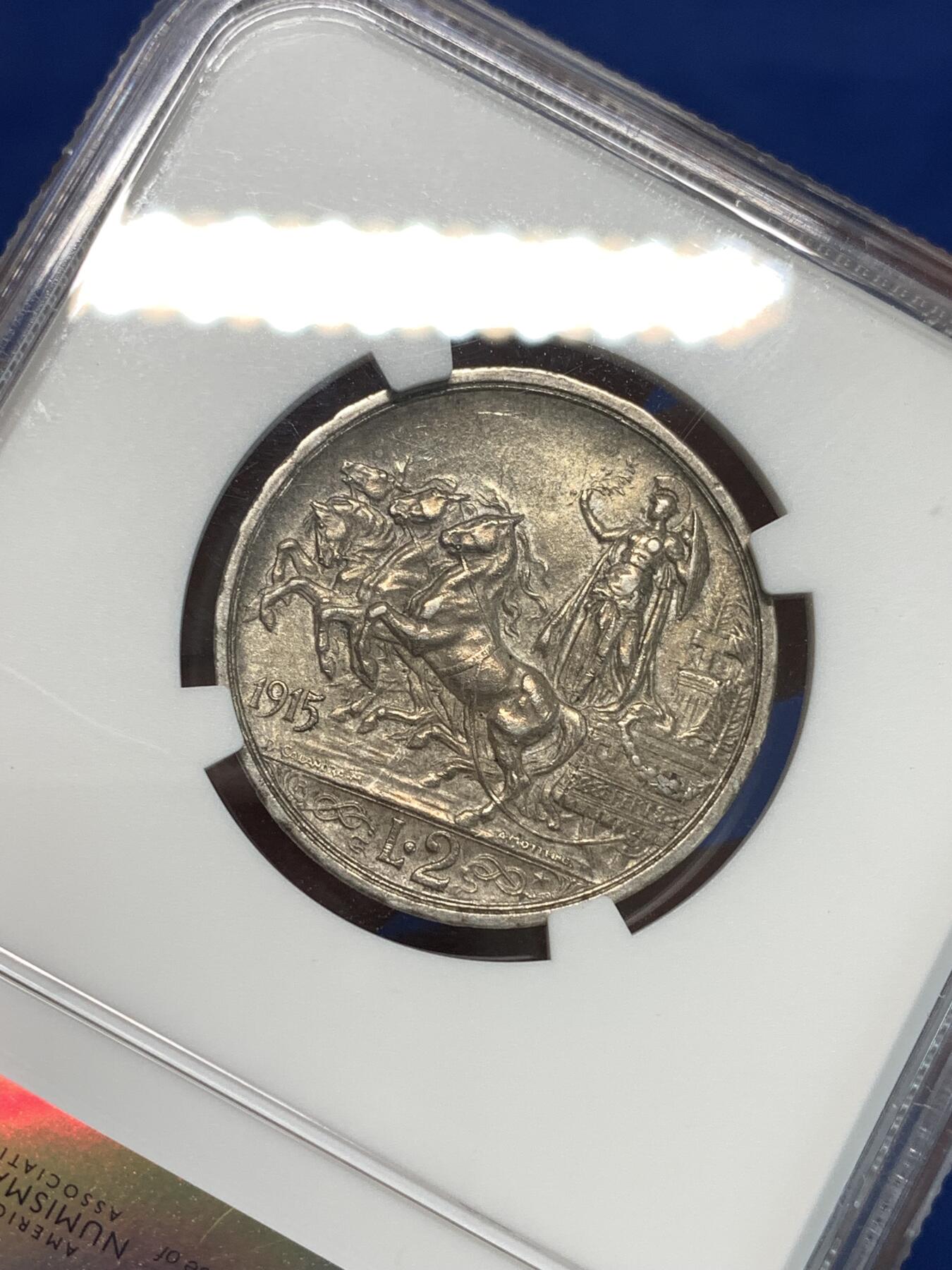 《竞宝斋》第297场- 周日，周一  2场连拍 （全场包邮） NGC AU58 意大利1915年马车2里拉银币