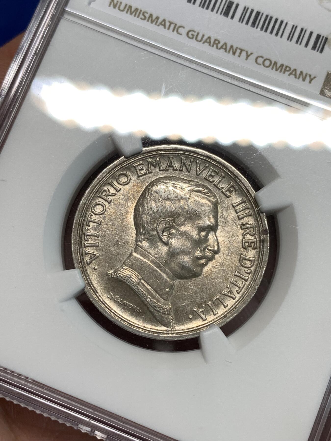 《竞宝斋》第297场- 周日，周一  2场连拍 （全场包邮） NGC AU58 意大利1915年马车2里拉银币