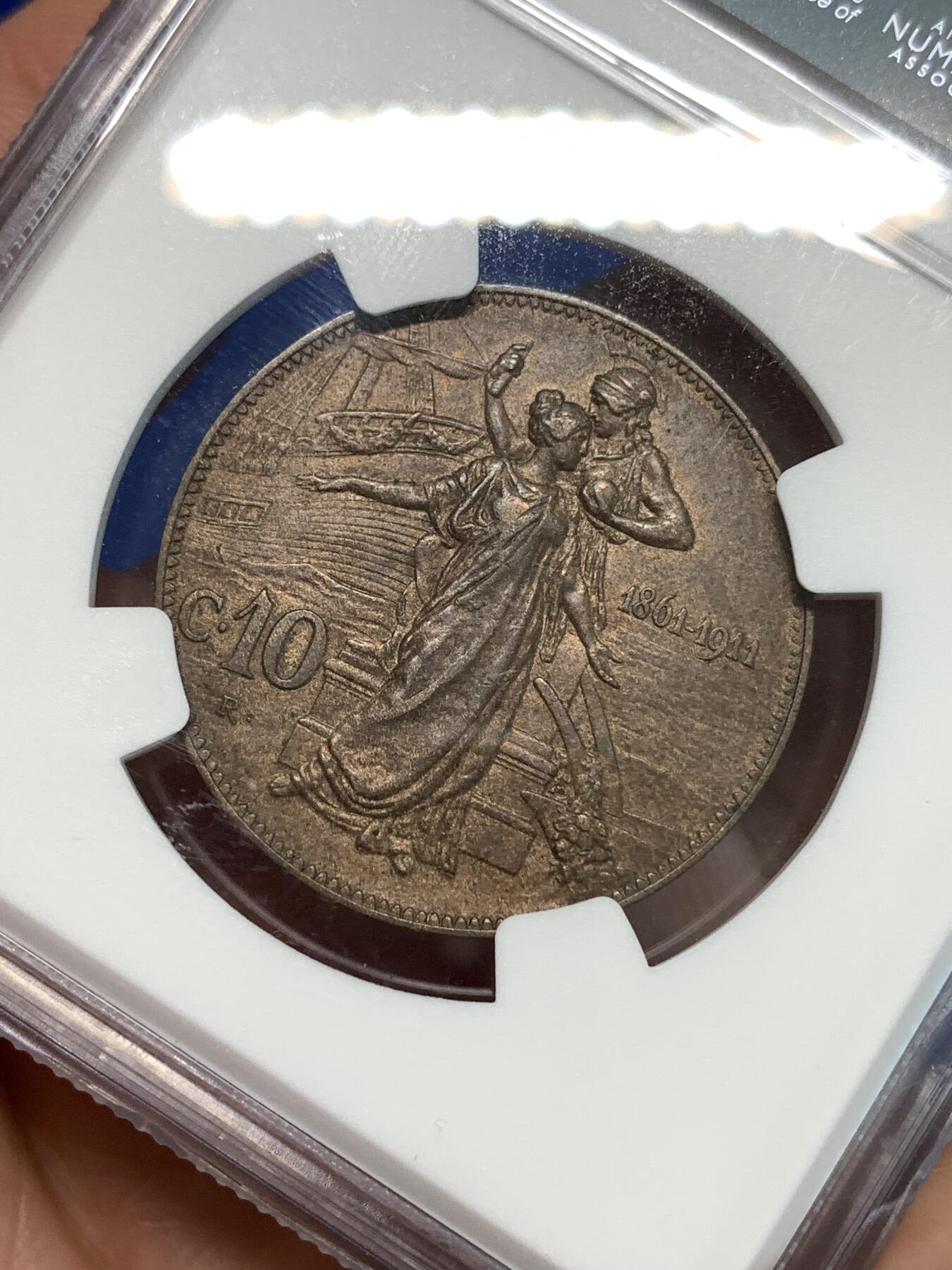 《竞宝斋》第297场- 周日，周一  2场连拍 （全场包邮） NGC AU58BN 1911意大利王国纪念托奶10分热门品种高性价比疑似低评！