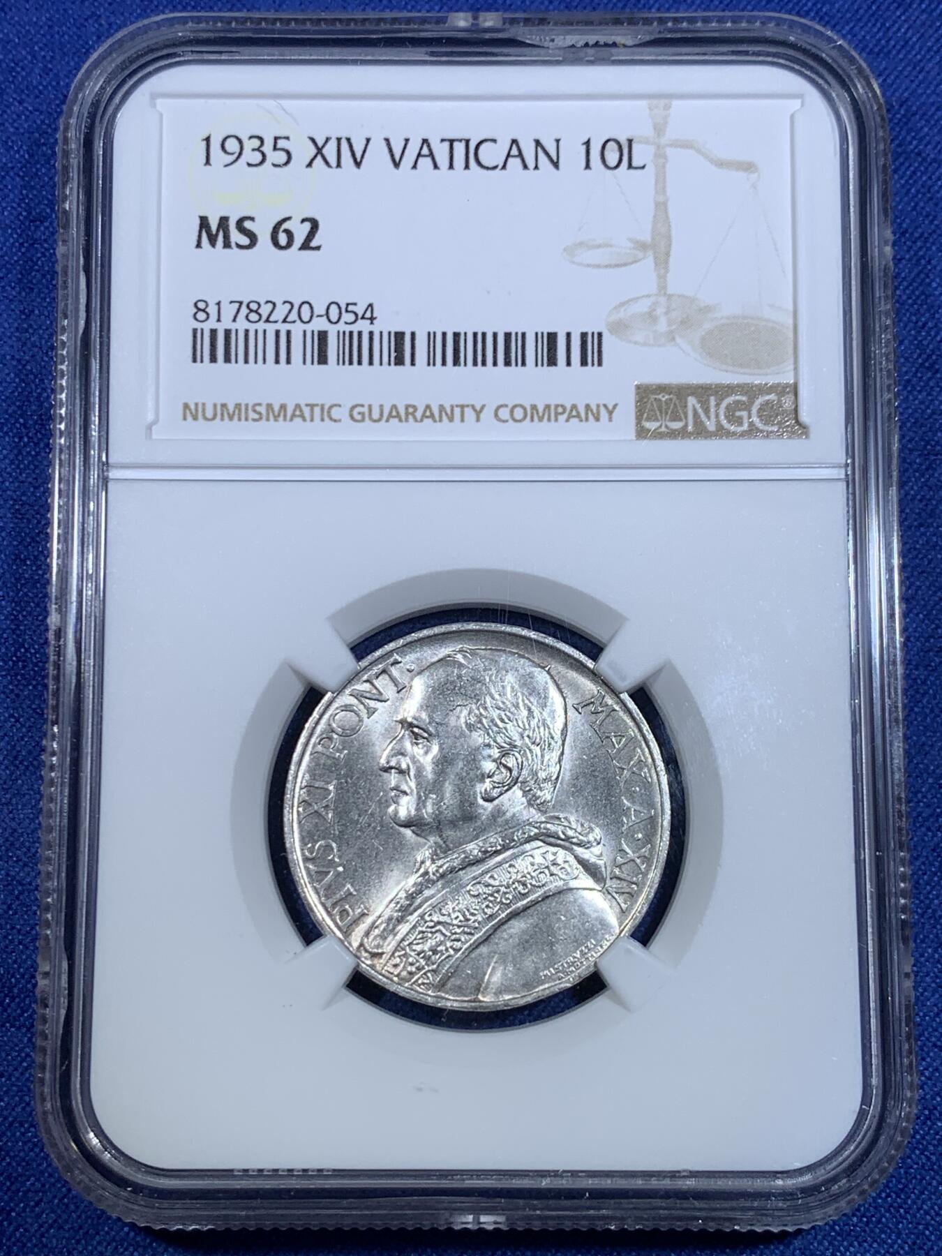 《竞宝斋》第297场- 周日，周一  2场连拍 （全场包邮） NGC MS62 梵蒂冈1935年圣母抱婴10里拉银币
