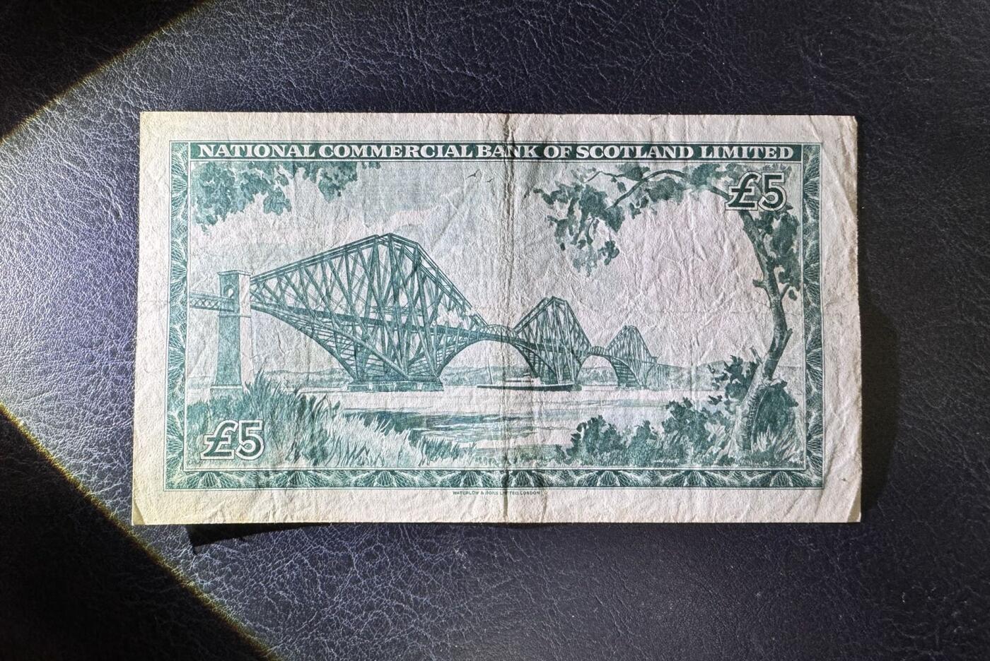 收藏联盟Quantum Auction 第368期拍卖  苏格兰商业银行1959年5镑 非全新 品相如图