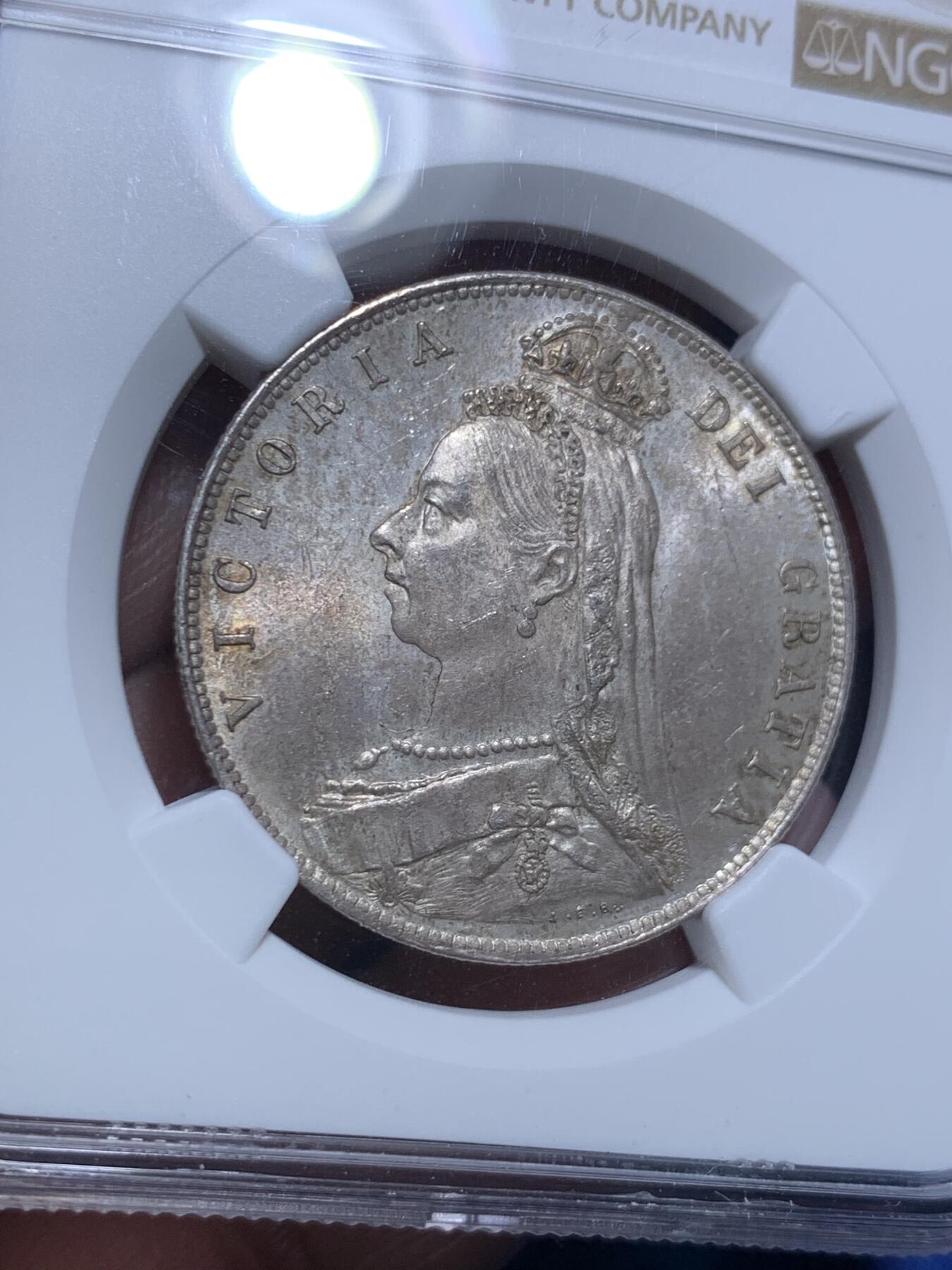 《竞宝斋》第297场- 周日，周一  2场连拍 （全场包邮） NGC MS63 英国 1890年 半克朗 维多利亚 银币 原味包浆