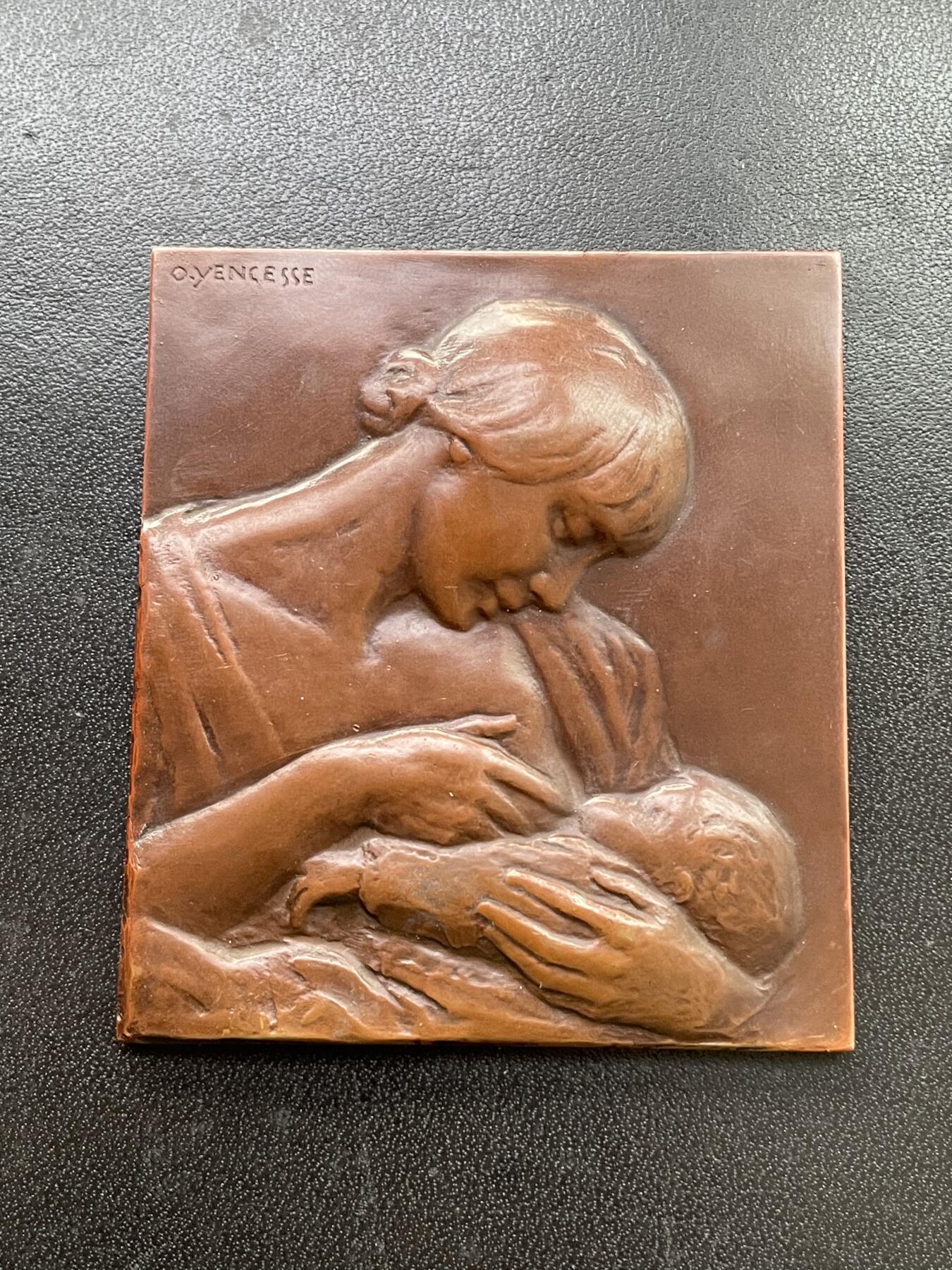 「木头集藏」章牌精品专场！ O.Yencesse～法国“母爱”铜章   尺寸：60×53mm，边铭：J.FONSON，Yencesse少见作品。
