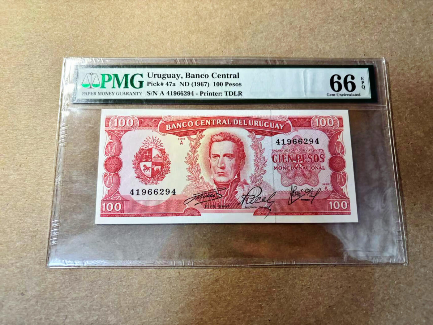 【Blue Auction】✨世界纸币精拍第526期【精】 乌拉圭 1967年100比索 PMG66EPQ 