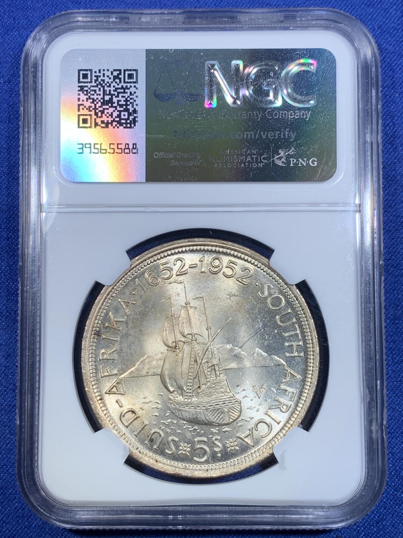 《竞宝斋》第297场- 周日，周一  2场连拍 （全场包邮） NGC UNC 南非1952年乔六5先令大银